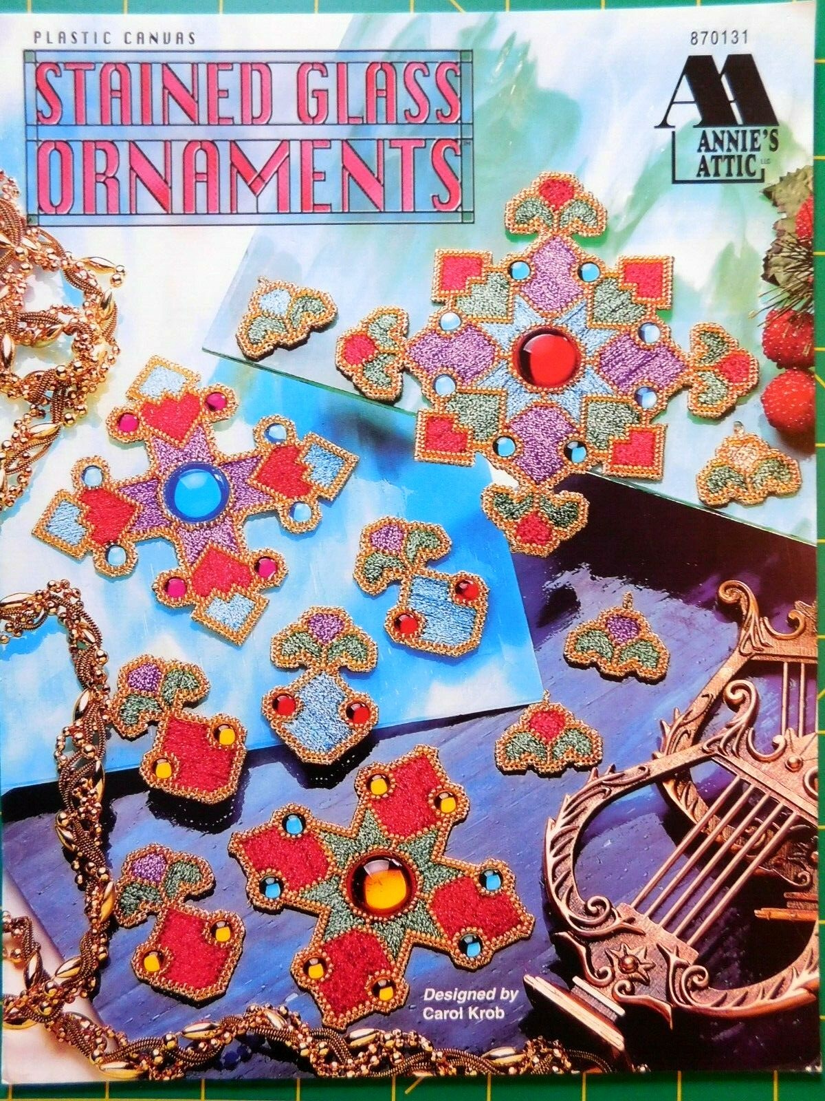 Annie's Plastic Canvas, Stained Glass Ornaments, pattern booklet