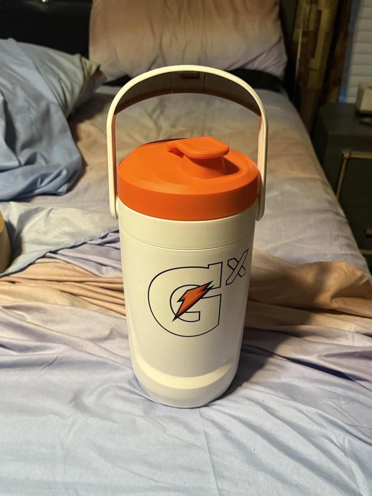 Gatorade Gx 64oz Performance Jug White/ Black Fence Hook