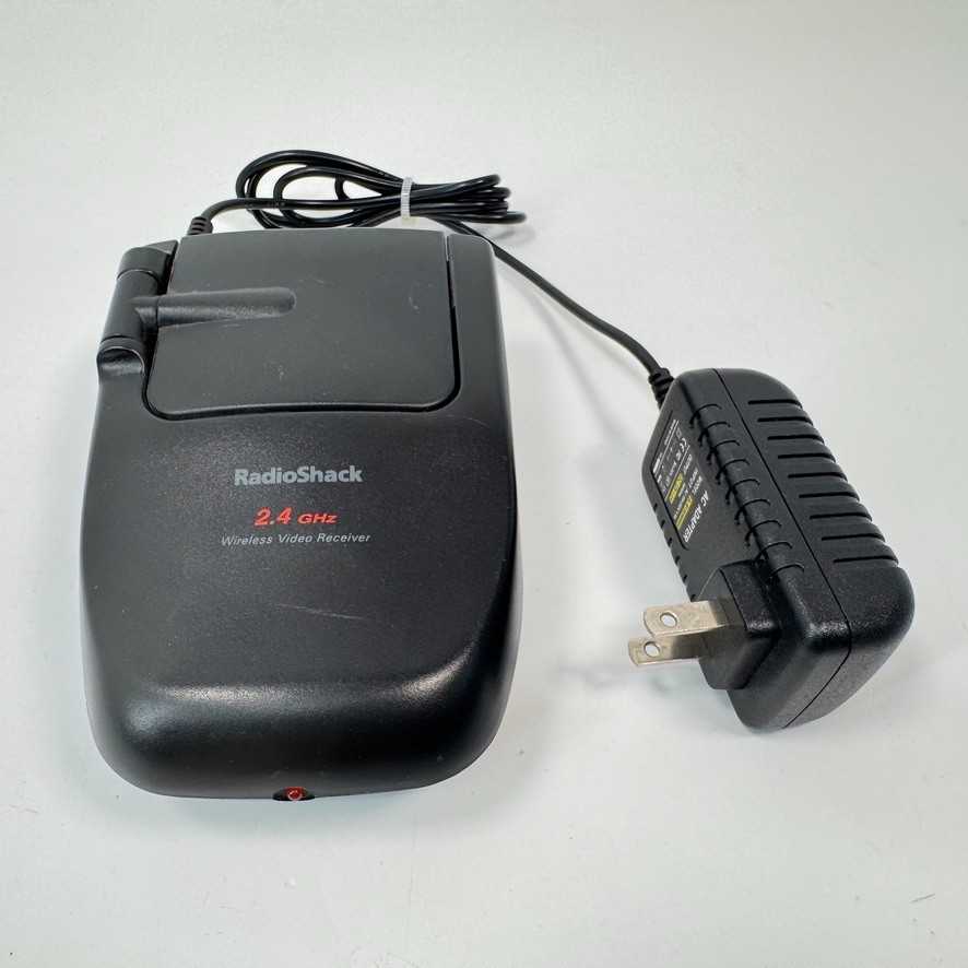 Radio Shack 2.4GHz Wireless Audio/Video Receiver w/Power Adapter