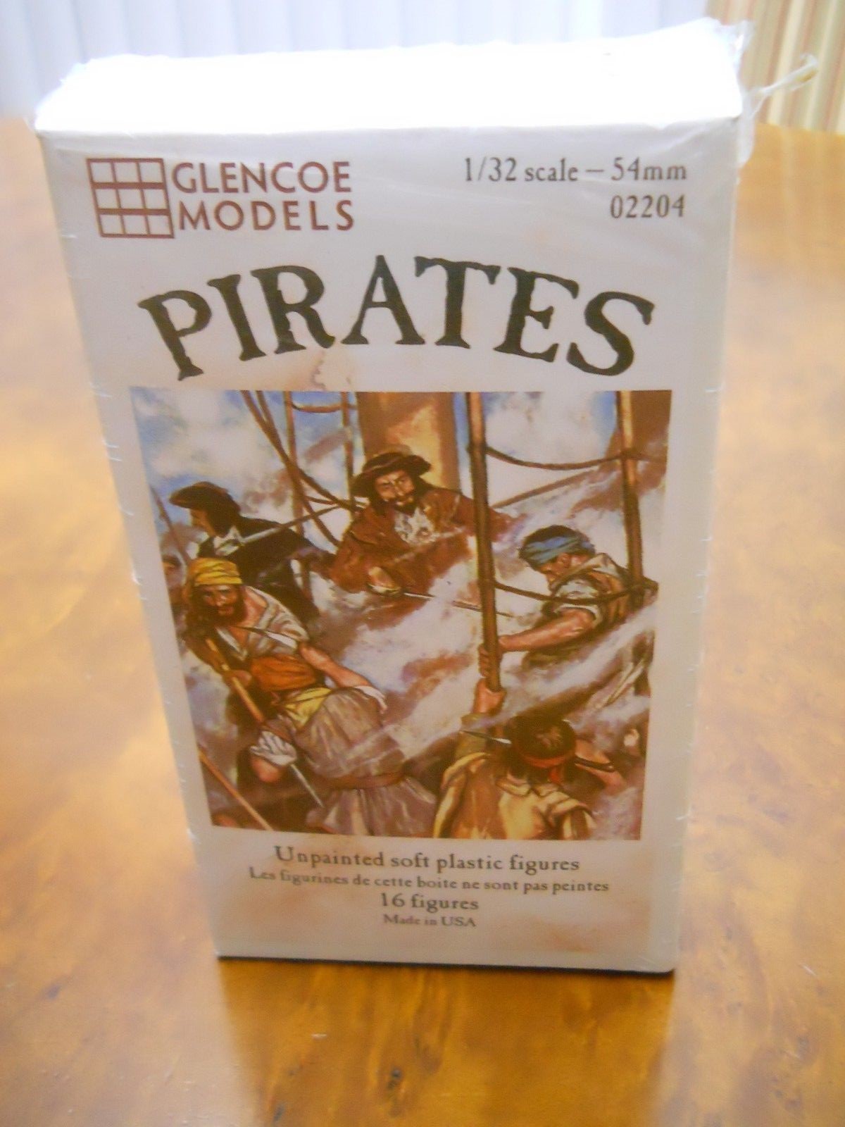 GLENCOE MODELS 1/32ND SCALE PIRATE FIGURES (16 ASST), NEW IN SEALED BOX