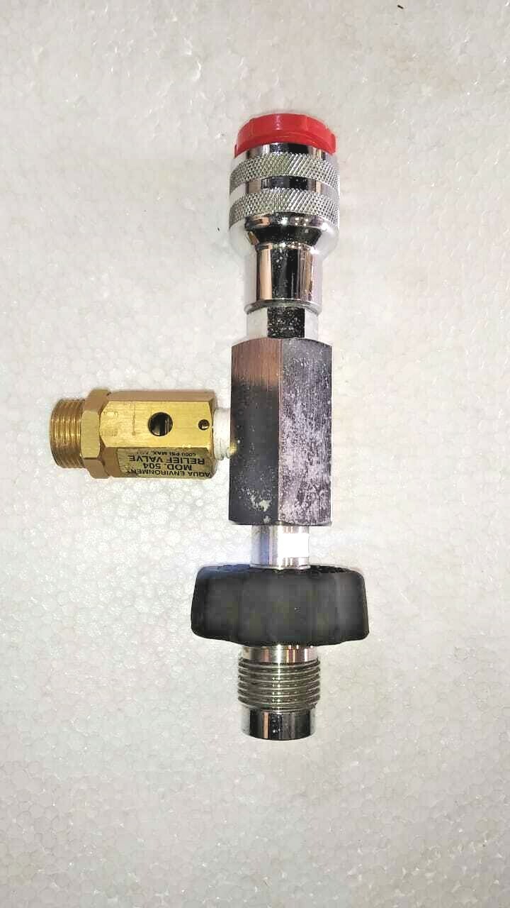UNDERSEA VERWOOD FILLING ADAPTOR MAX W.P 330 BAR WITH MOD.504 RELIEF VALVE