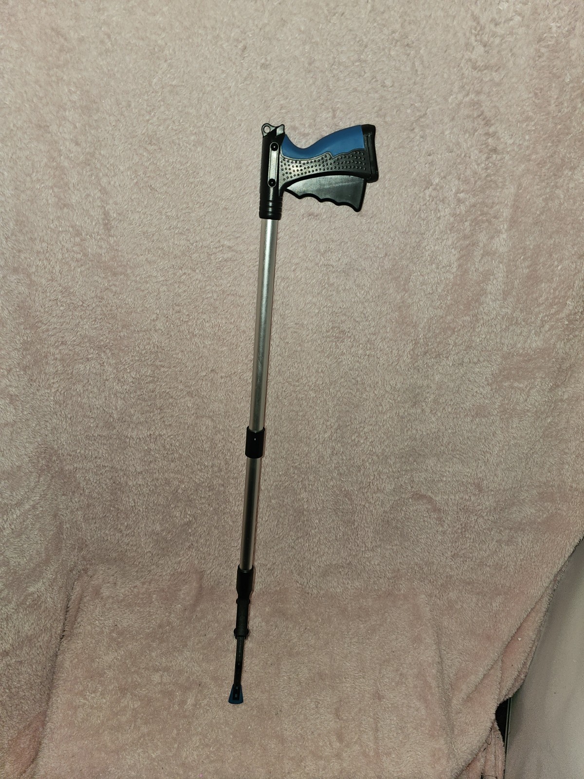 Folding Reacher Grabber Tool Adjustable Extension Pickup Claw Trash Picker