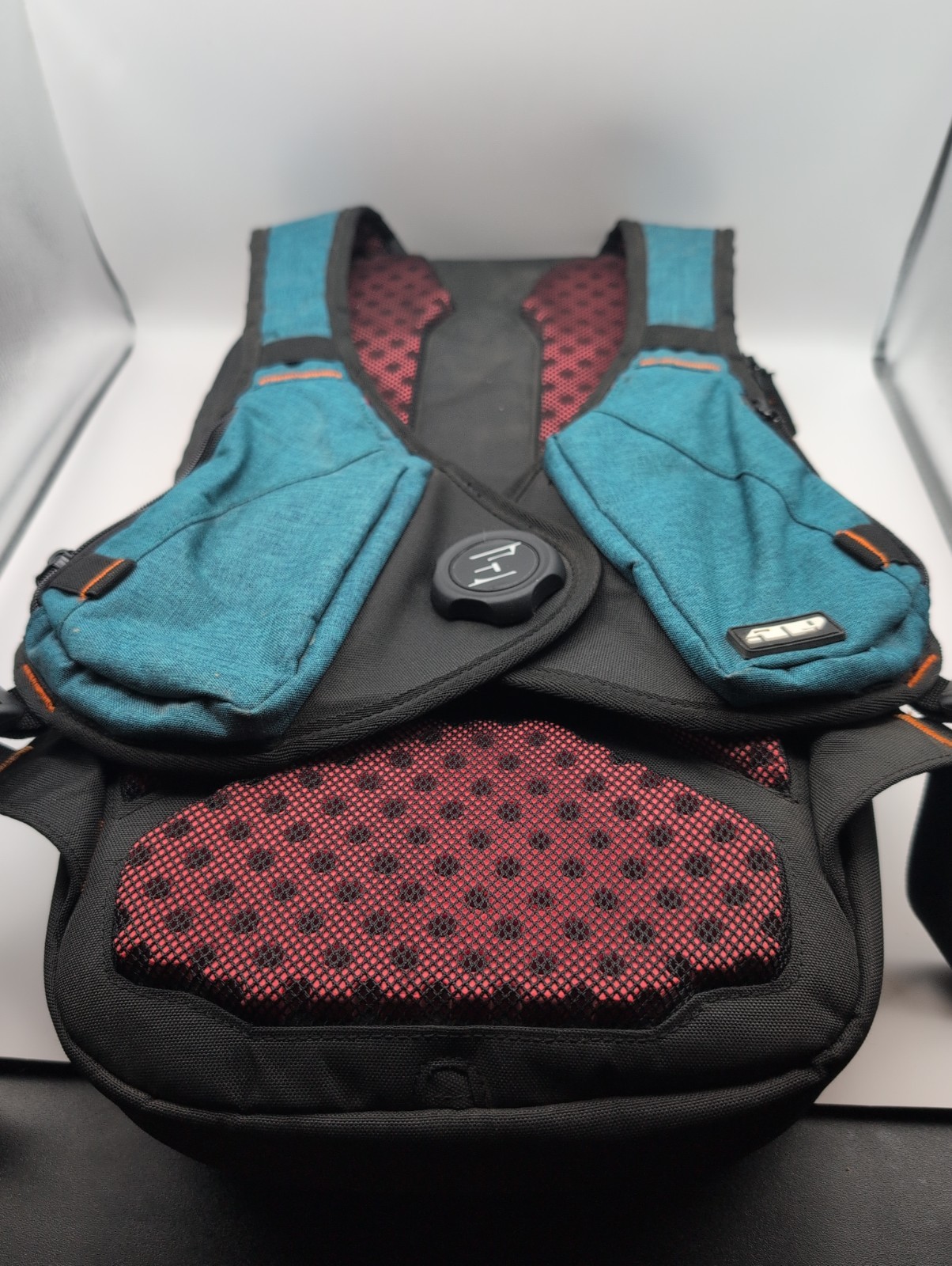 509 Melee Backpack Turquoise 10L Trail Pack Hydration Compatible,