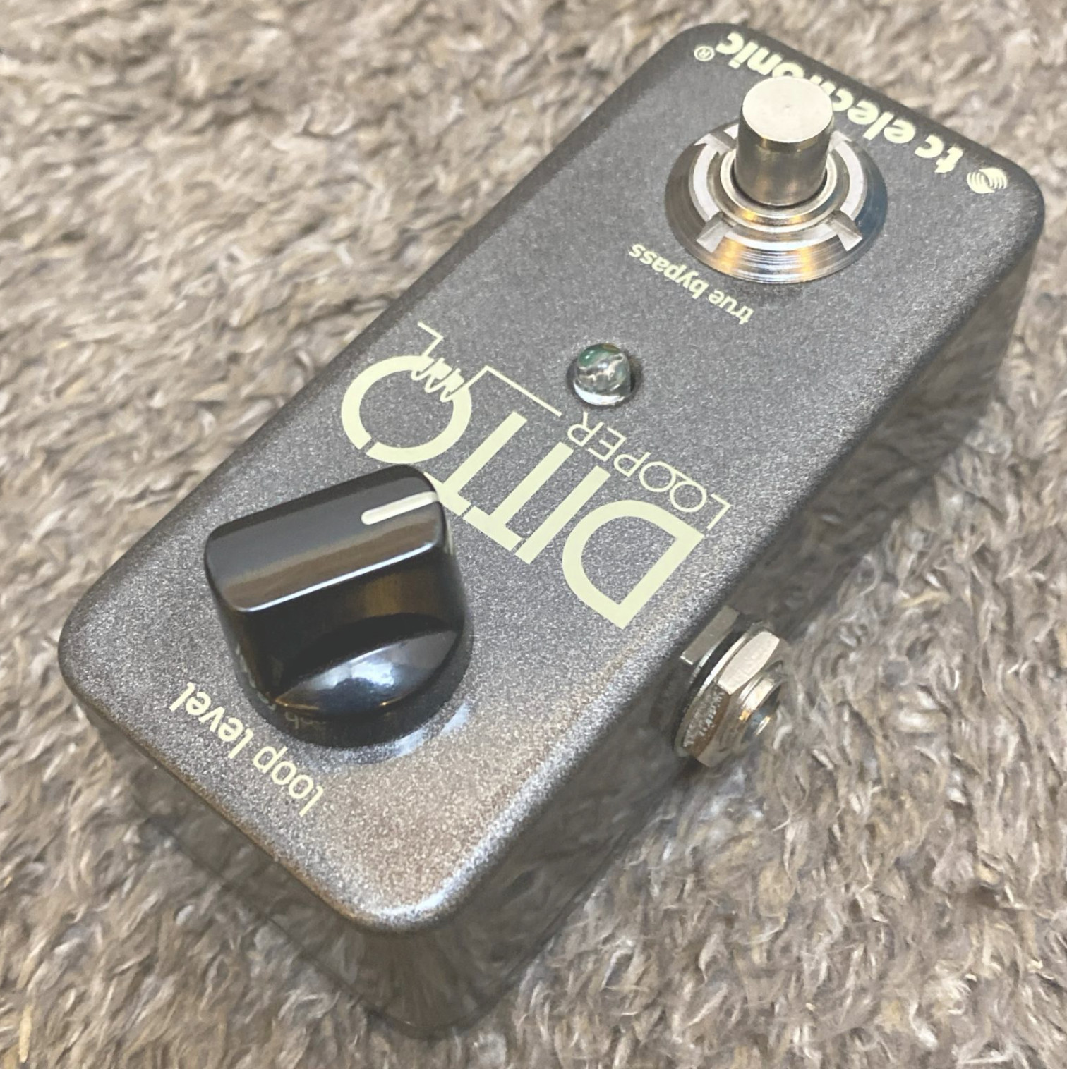 TC Electronic Ditto Stereo Looper Guitar Effects Pedal