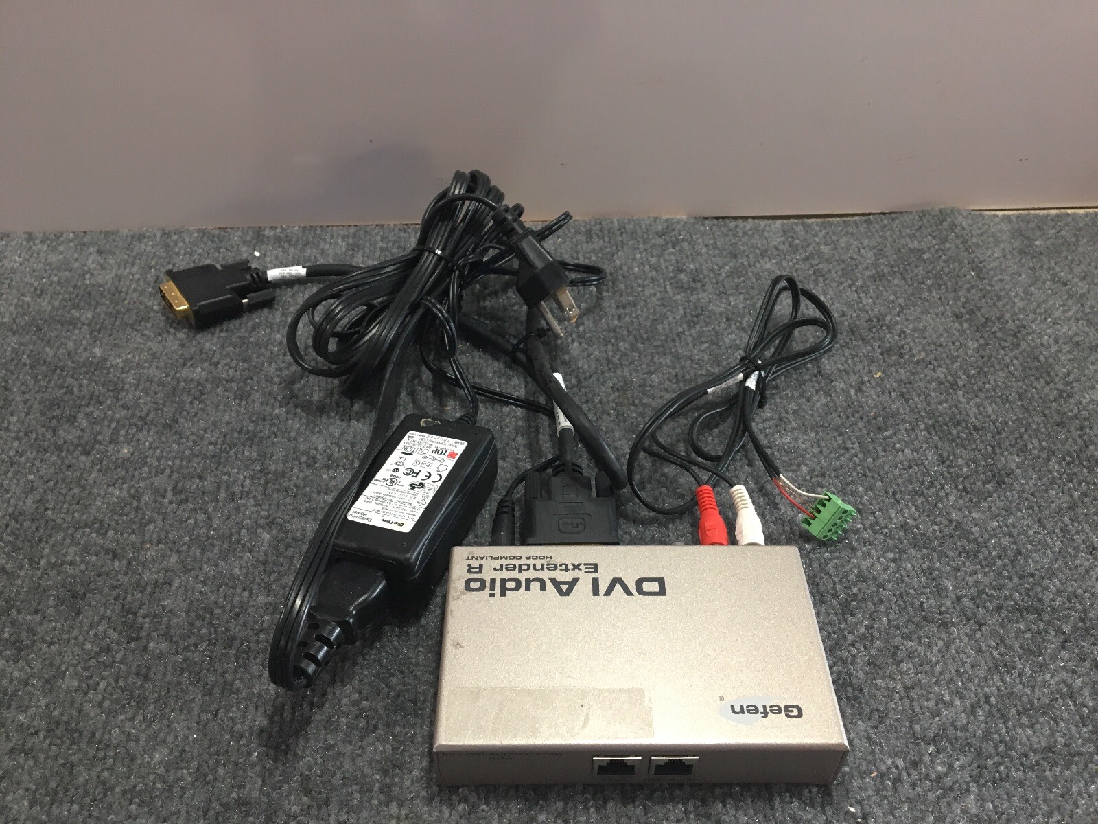 Gefen DVI Audio Extender R Receiver Unit With  Power Supply