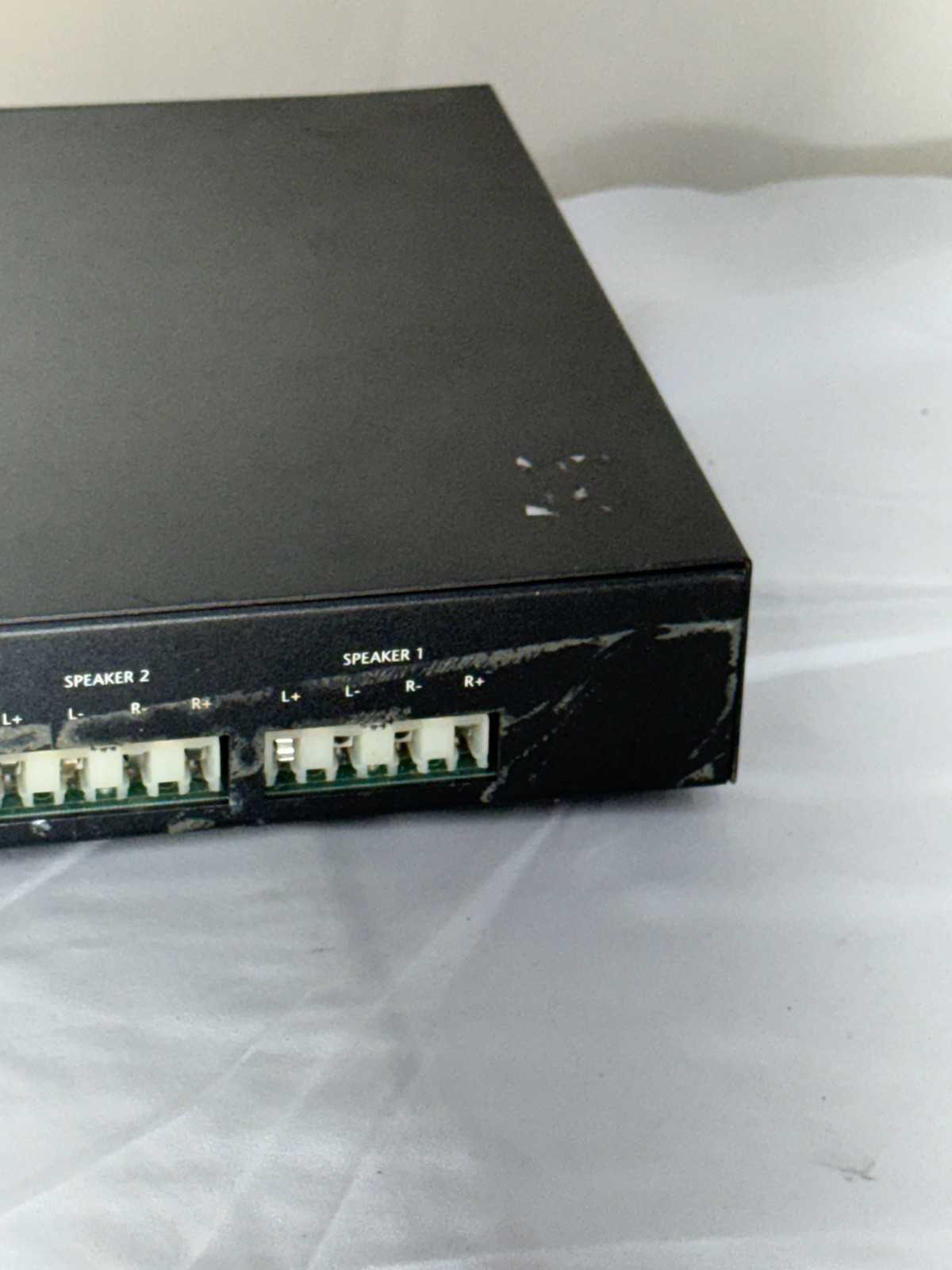 Niles SVL-6 6-Zone Speaker Selector Switch Volume Control System Untested