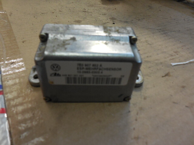 03-06 Porsche Cayenne S Yaw Rate Rotational Sensor 7E0907652