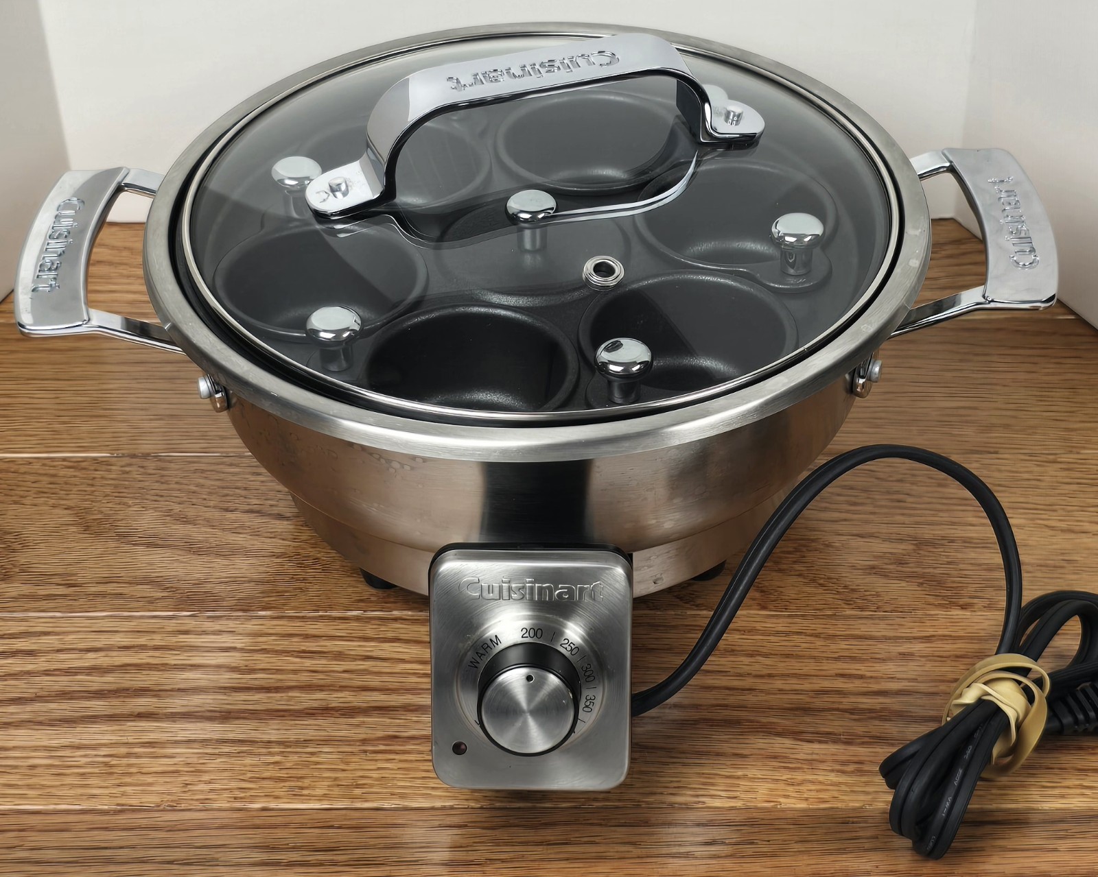 Cuisinart EEP-6 Electric 6-Egg Poacher Multi-Functional Countertop Sauce Pan Lid