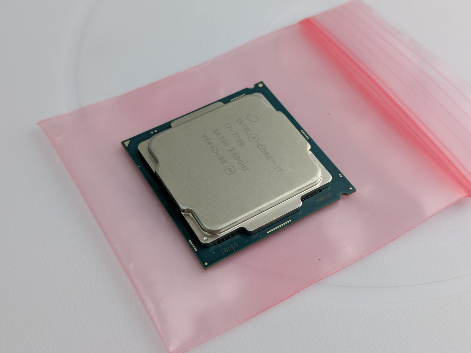 Intel Core i7-7700 4-Core 3.6-4.2 GHz LGA 1151 Desktop Processor SR338