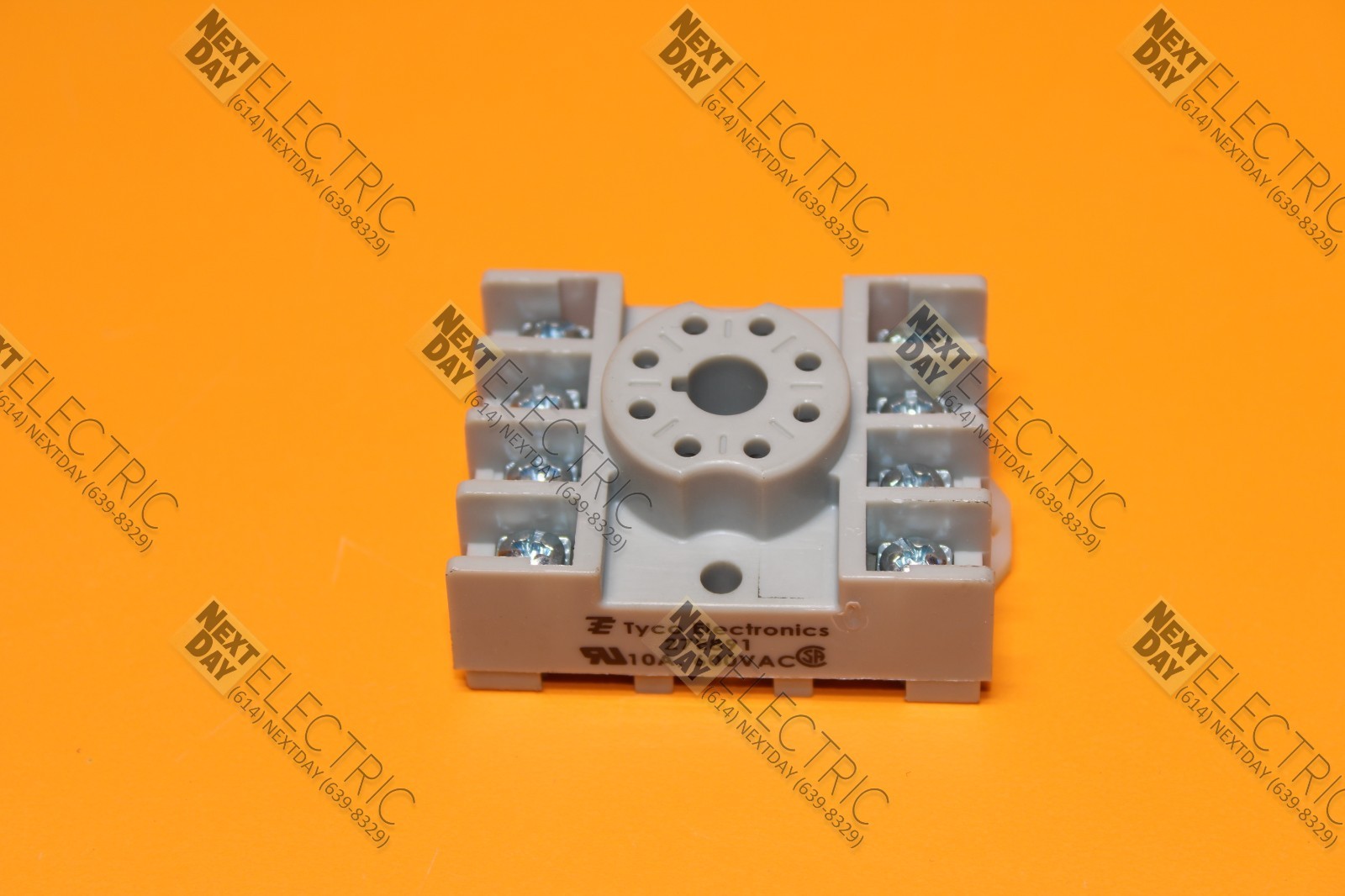 Tyco, 27E891, 10a Relay Base Holder Mount DIN Rail Octal Socket