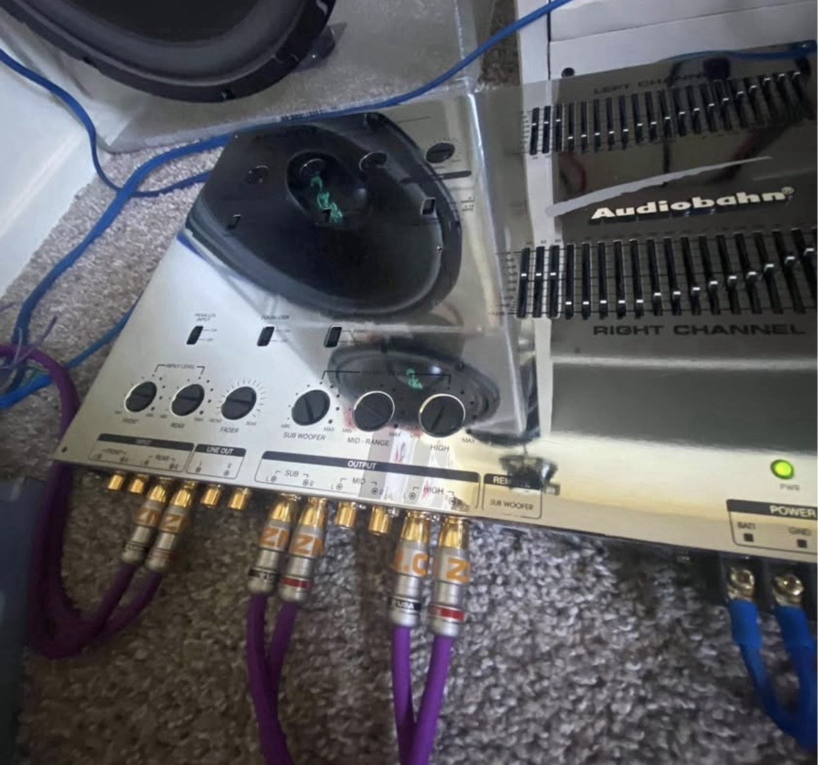 Audiobahn AEX200 6 Channel Crossover