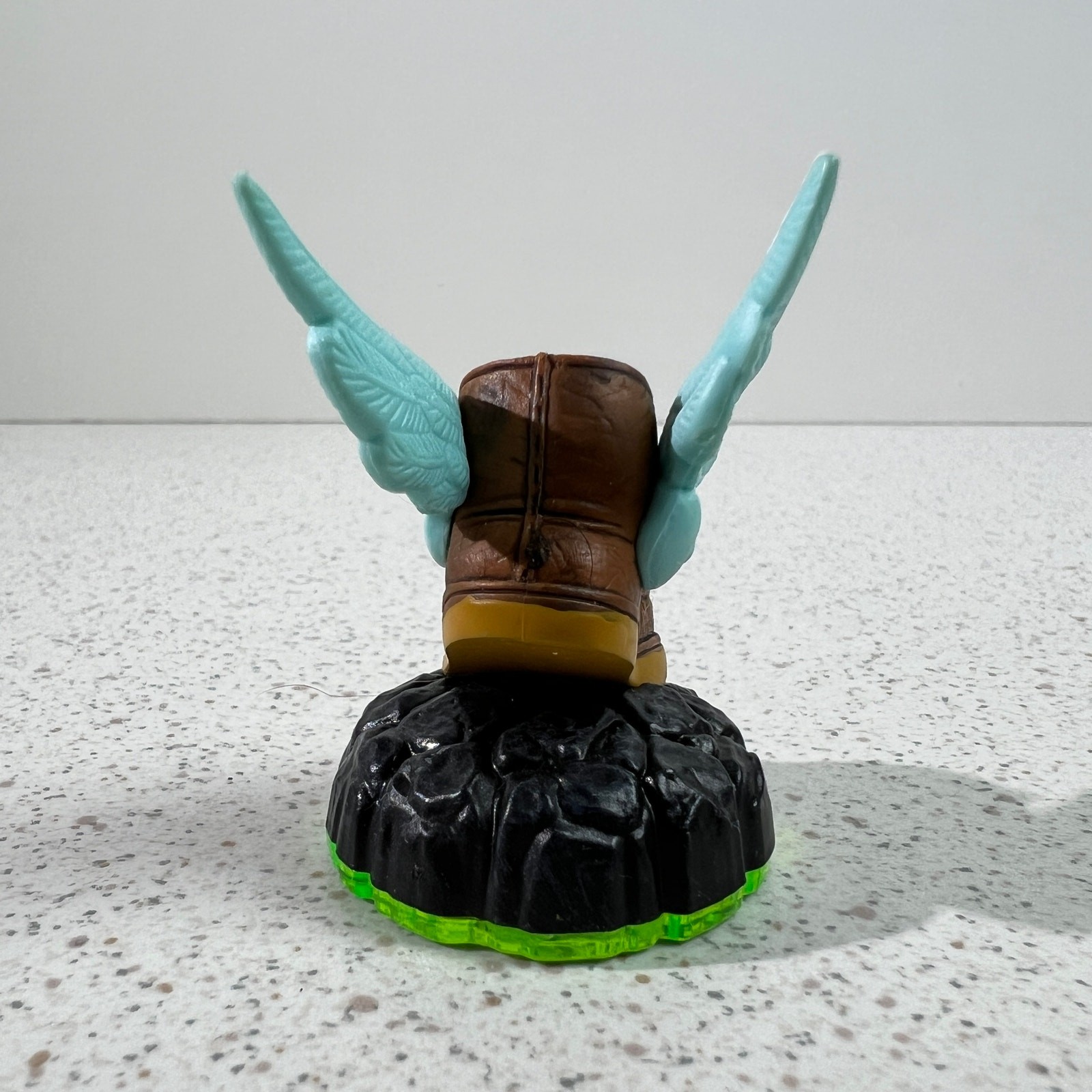 2011 Activision Skylanders Spyro's Adventure Magic Item Winged Boot Green Base