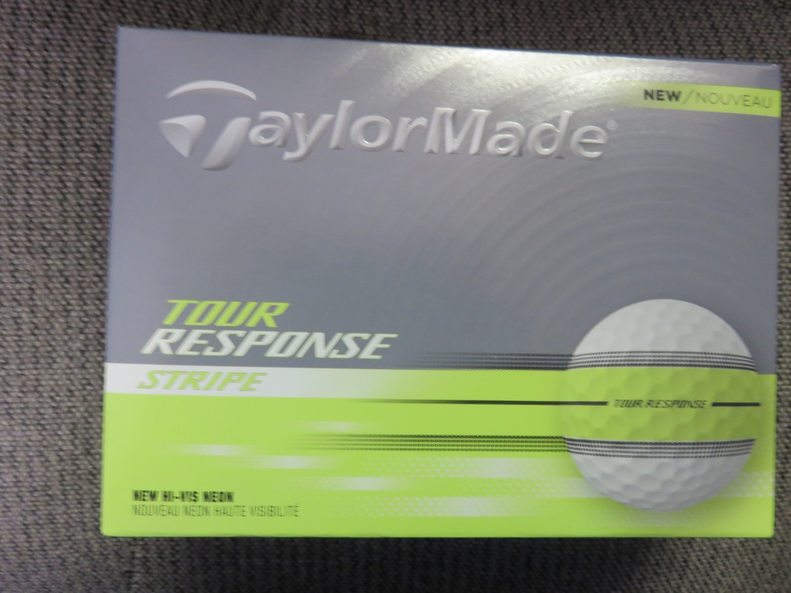 TAYLORMADE TOUR RESPONSE GOLF BALLS STRIPE 1 DOZEN BRAND NEW
