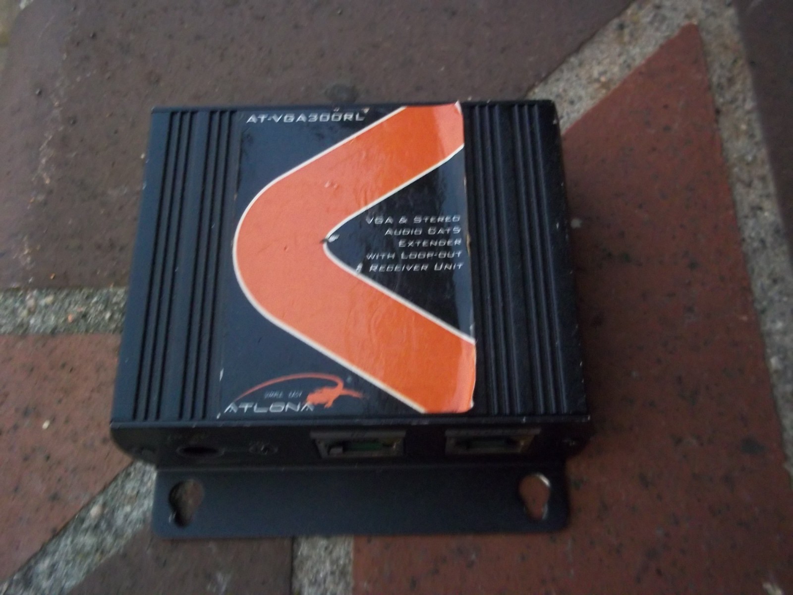 Atlona AT-VGA300CV VGA to Component or Component to VGA Converter Scaler