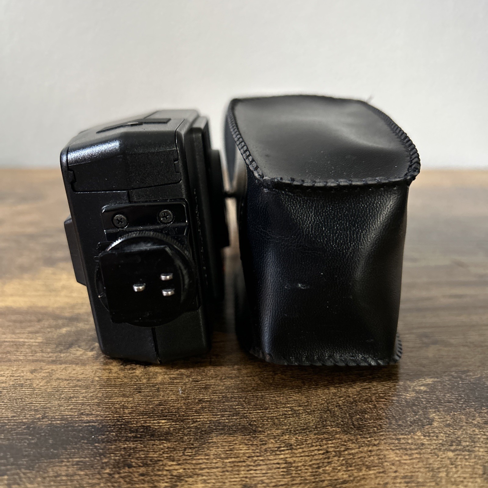 Canon Speedlite 155A Flash With Case Clean Battery Compartment - Tested Works