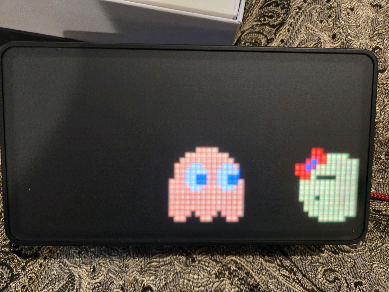 Tidbyt Gen 2 Smart LED Display with Power Supply