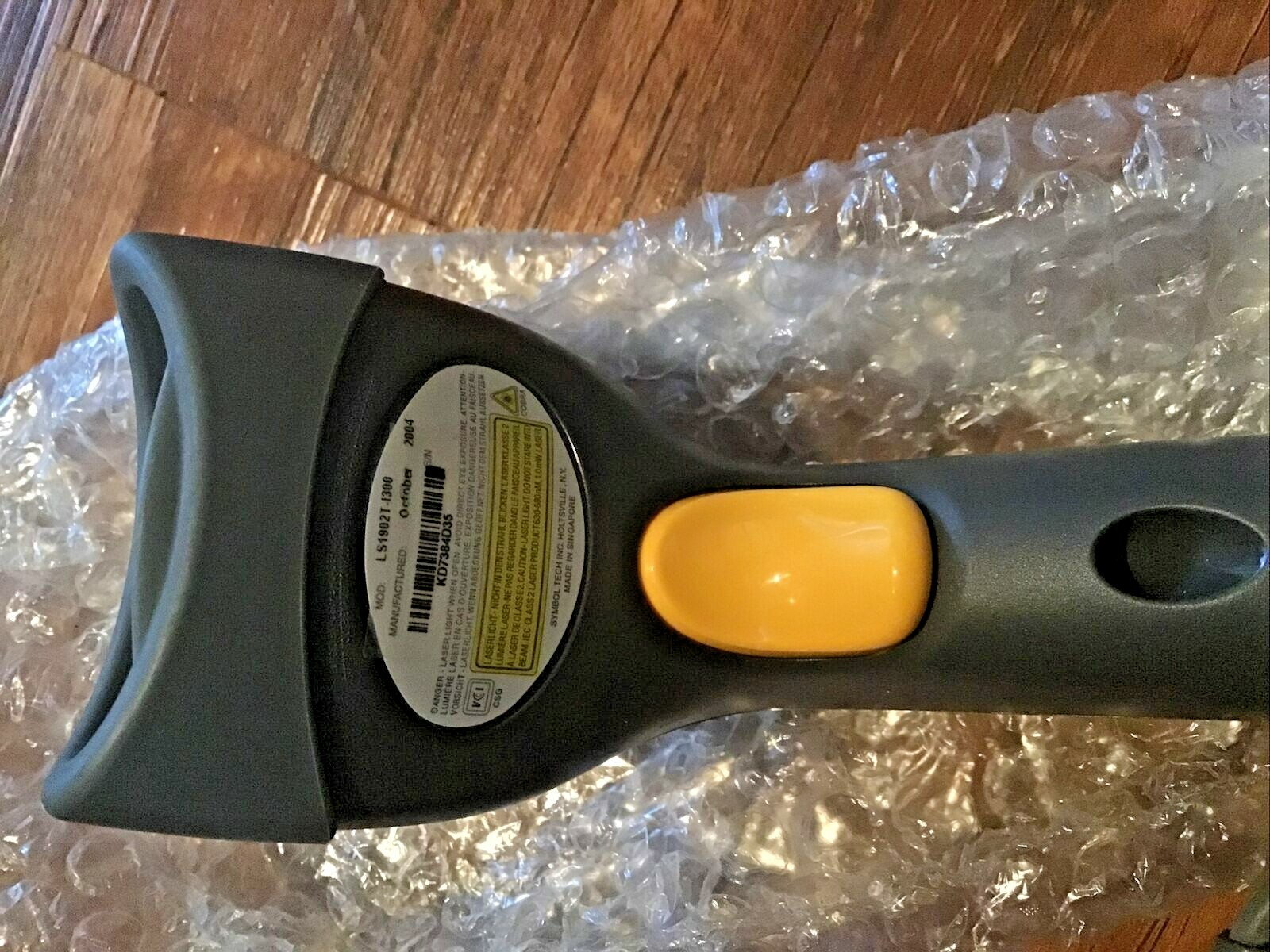 Symbol LS1902T-1300 Handheld Barcode Scanner