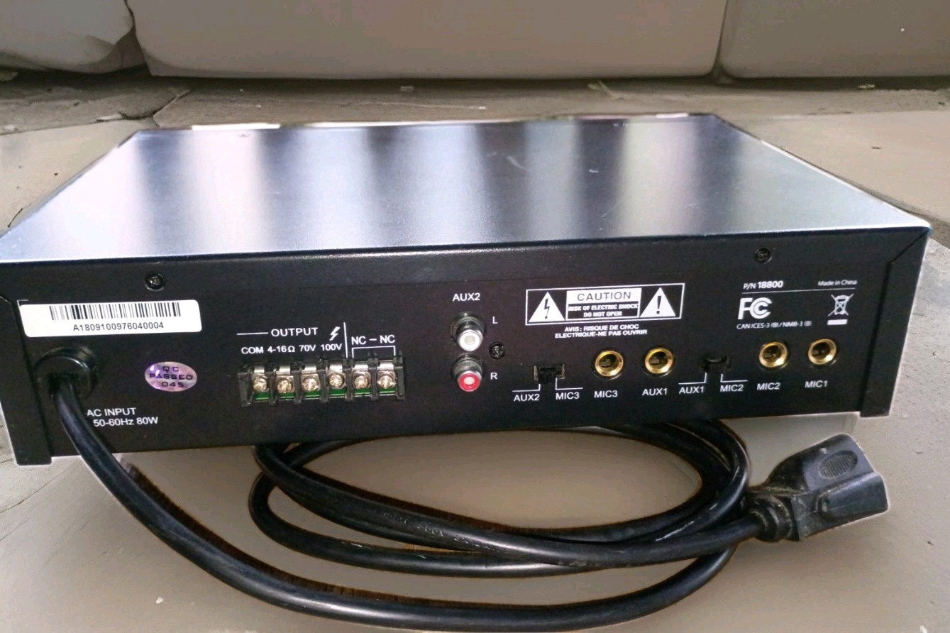 Desktop Audio Amplifier Model 18800, 3 Channels, 5 Inputs, 80W, Black, Analog