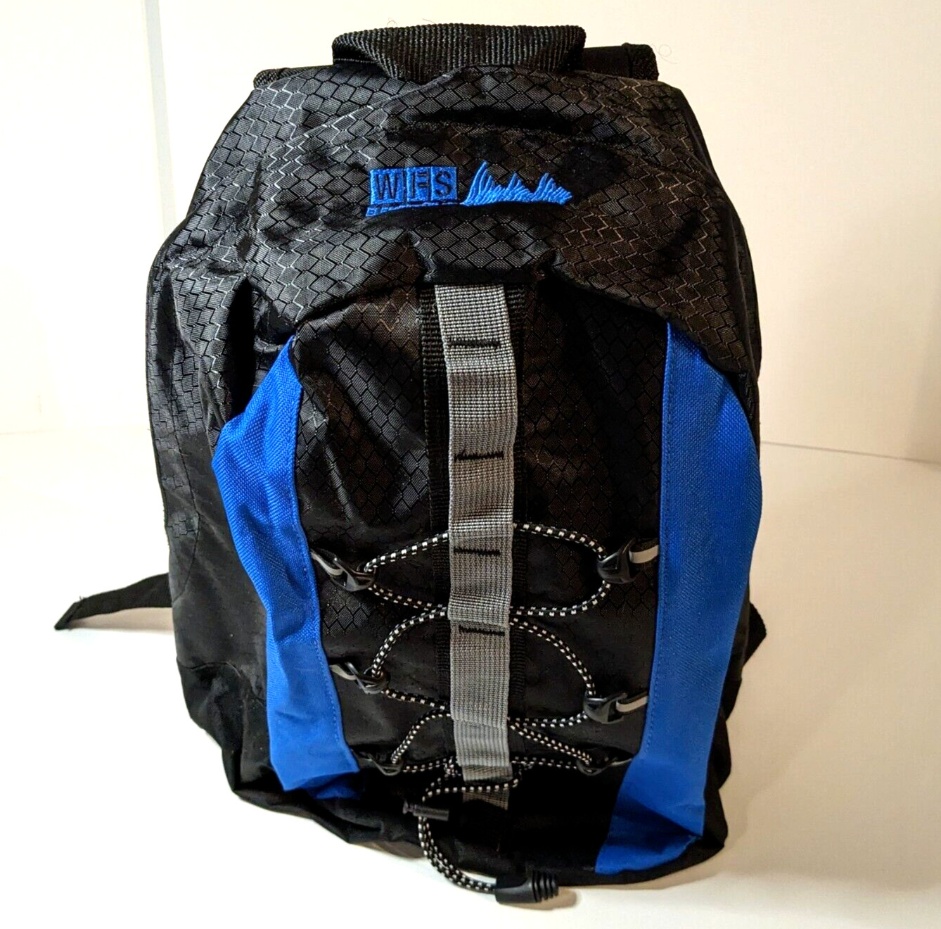 Element Gear 2 Liter Hydration Pack Camping Backpack, World Famous Sports, Black