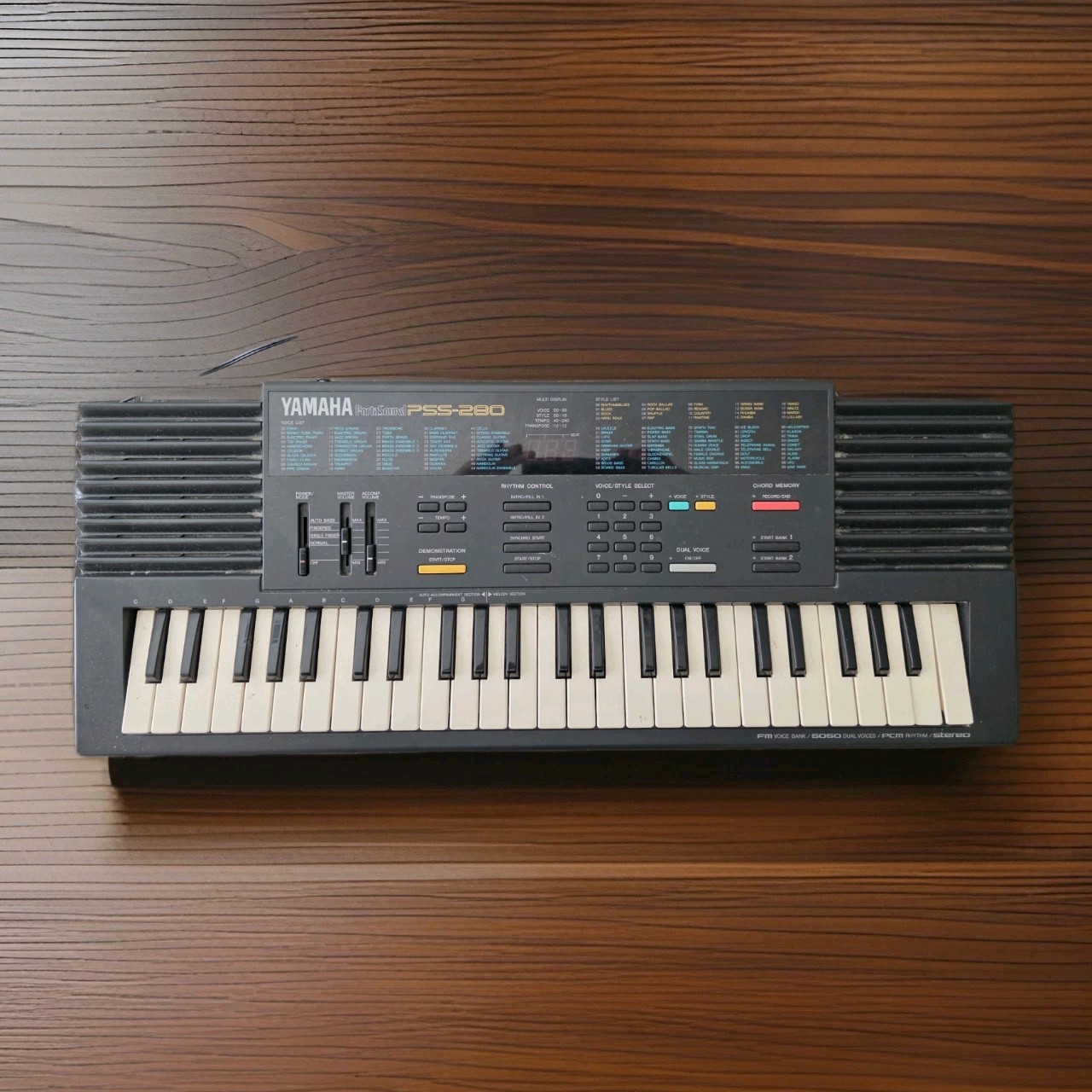 VTG Yamaha PortaSound PSS-280 Electronic Keyboard 49-Key 1986 SEE VIDEO WORKS