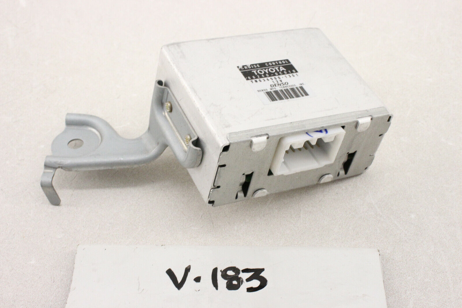 New OEM Genuine Cruise Control Module Tundra 2000-2003 882400C010 88240-0C010