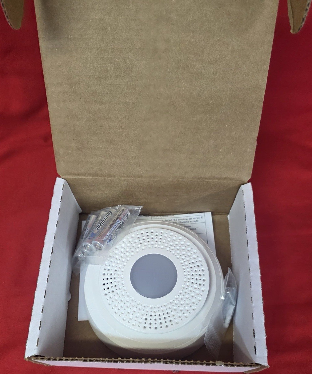 SIXSIRENA Siren Alarm Sounder Speaker, White - Model SIXSIRENA