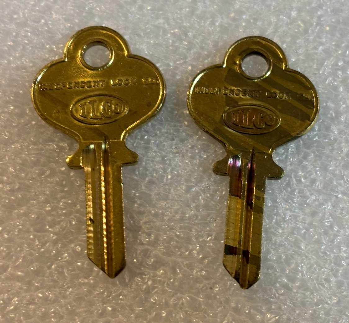 1014-D, Vintage ilco brand key blanks, 1014D, locksmith, Set of 2