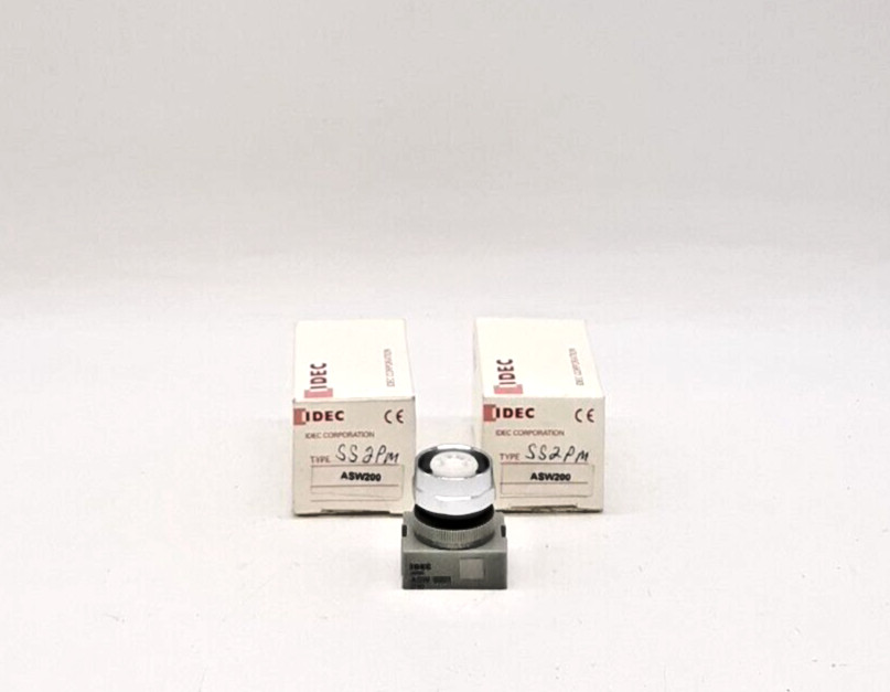 IDEC ASW200 Selector Switch Head - Lot of 2