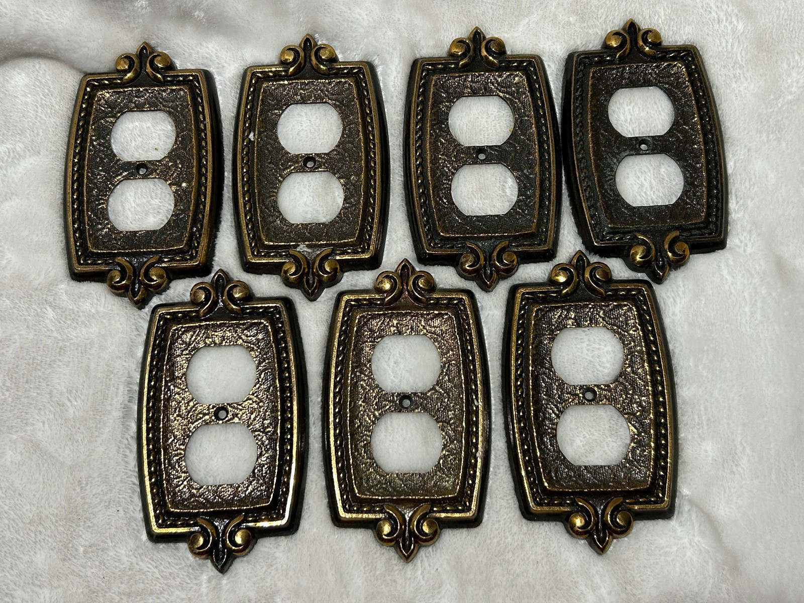 Vintage Amerock Bonaventure Collection Outlet Cover Plates Lot of 7