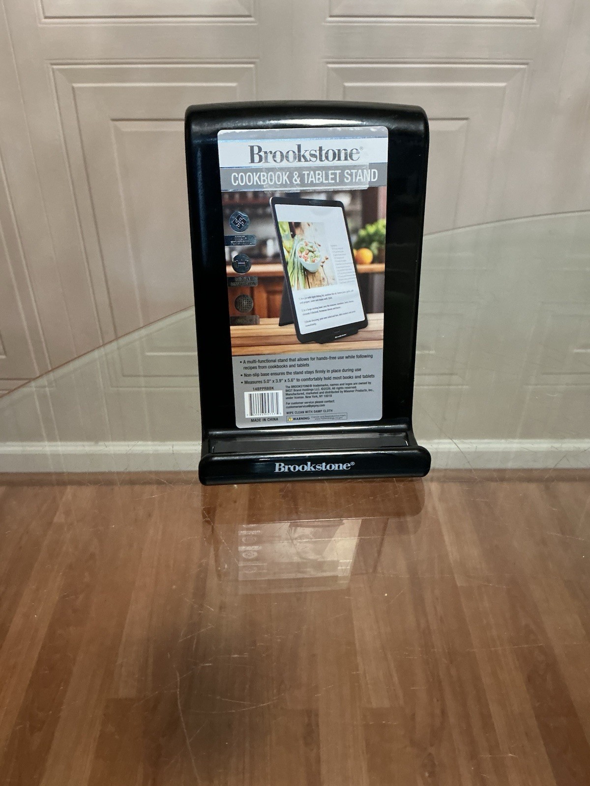 Brookstone Cookbook & Tablet Stand Desktop Holder Black Rigid Plastic Universal