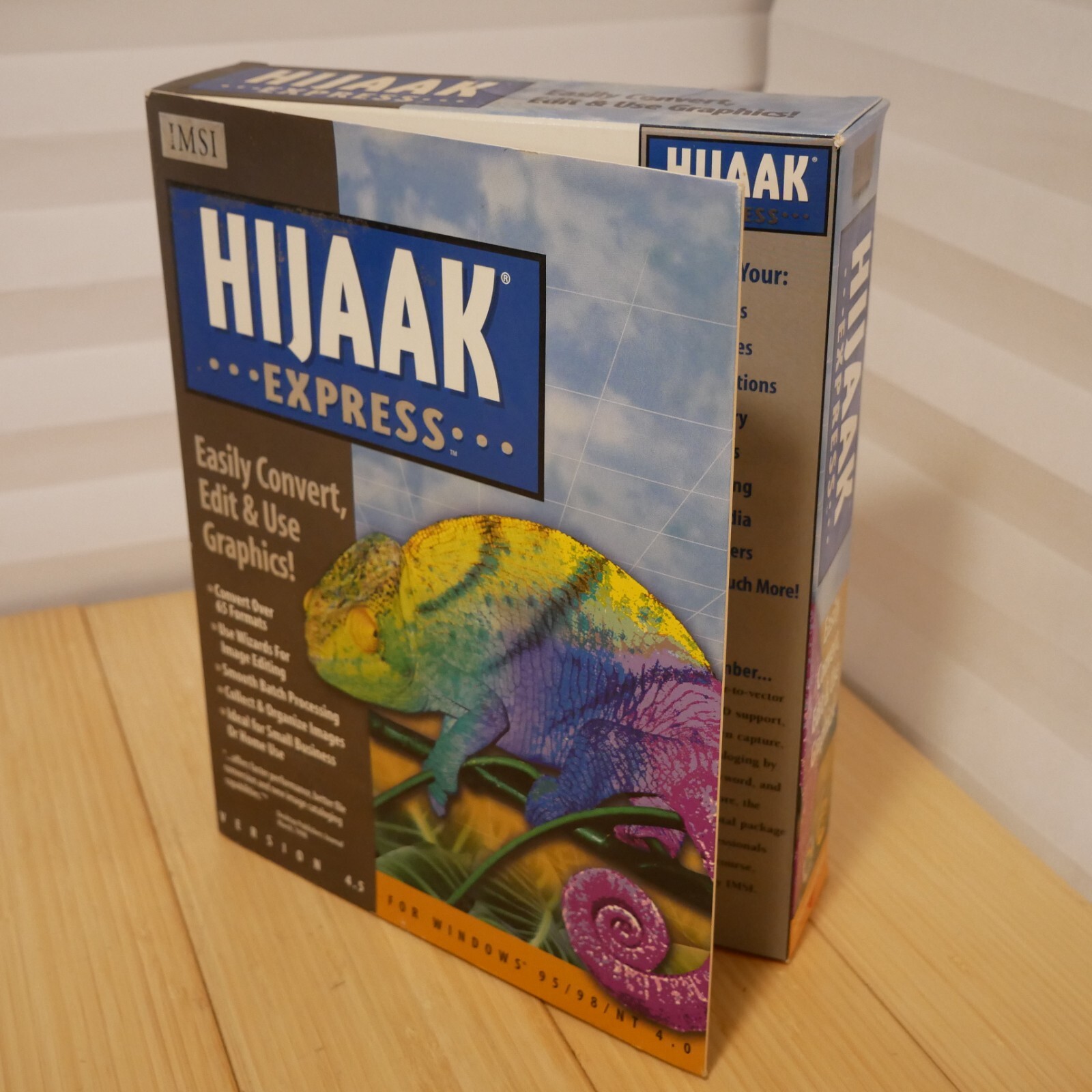 Quarterdeck Hijaak Express Graphics Conversion - Windows 95, 98, NT 4.0 CD-ROM