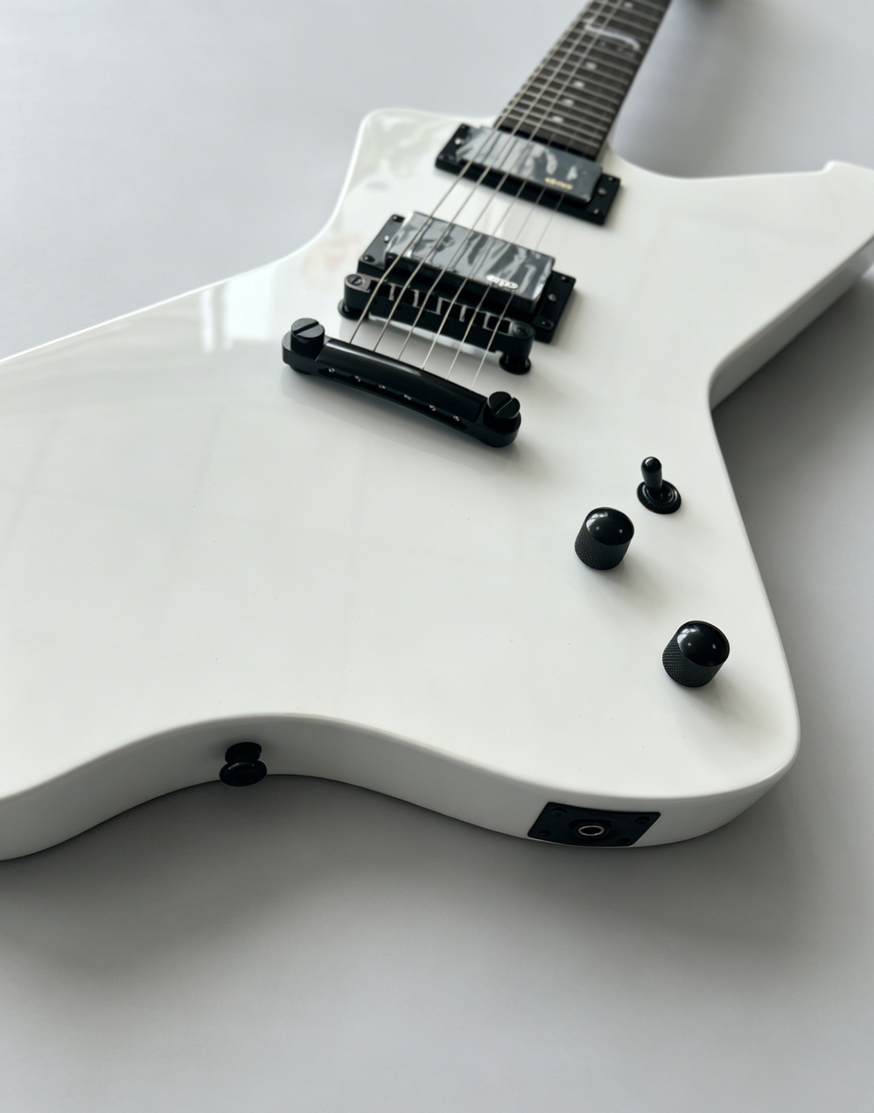 US STOCK White Snakebyte James Hetfield Style Electric Guitar HH Pickups