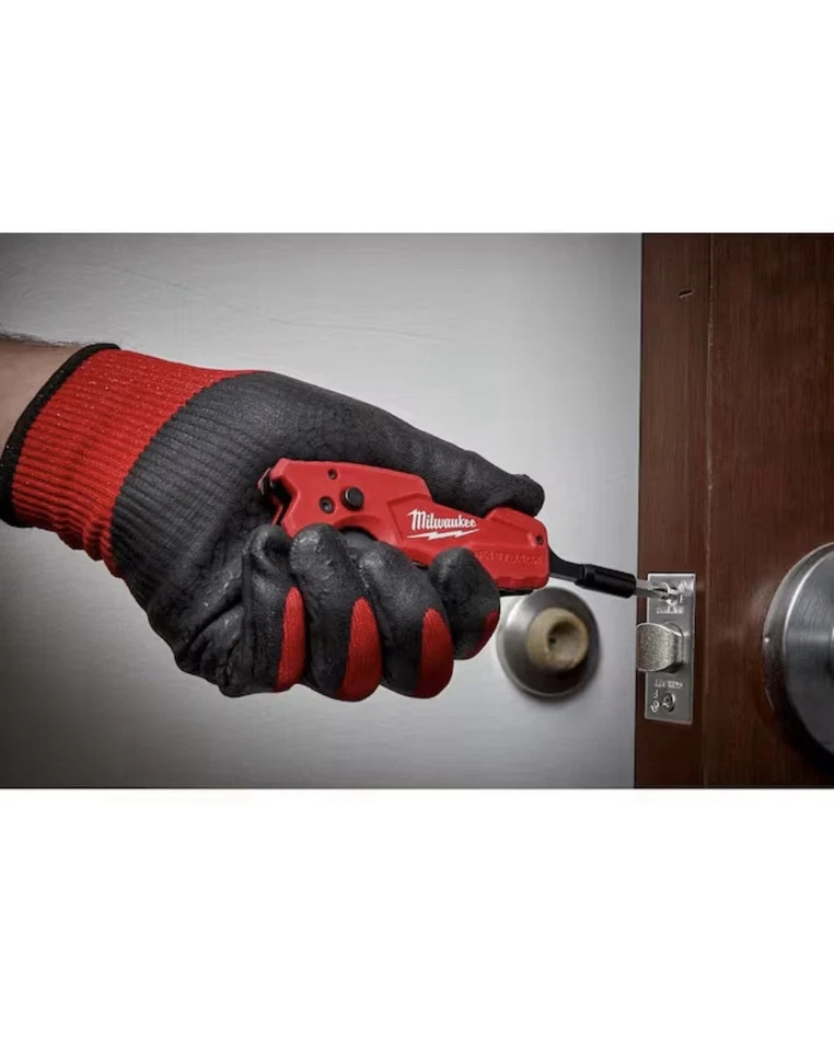 Milwaukee Tool 48-22-1505D Fastback 6-In-1 Folding Utility Knife (2-pack)