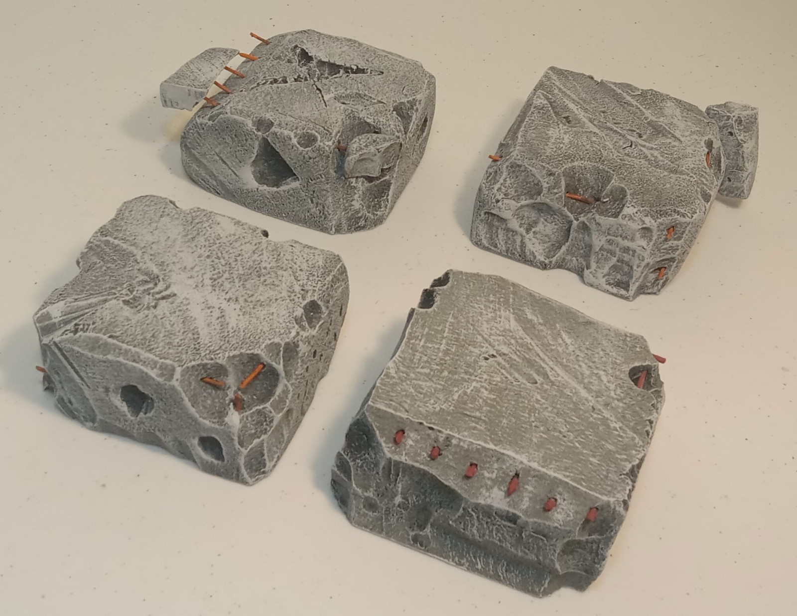 Miniature Terrain-2 " tall 4" × 4" CONCRETE RUINS for Wargaming