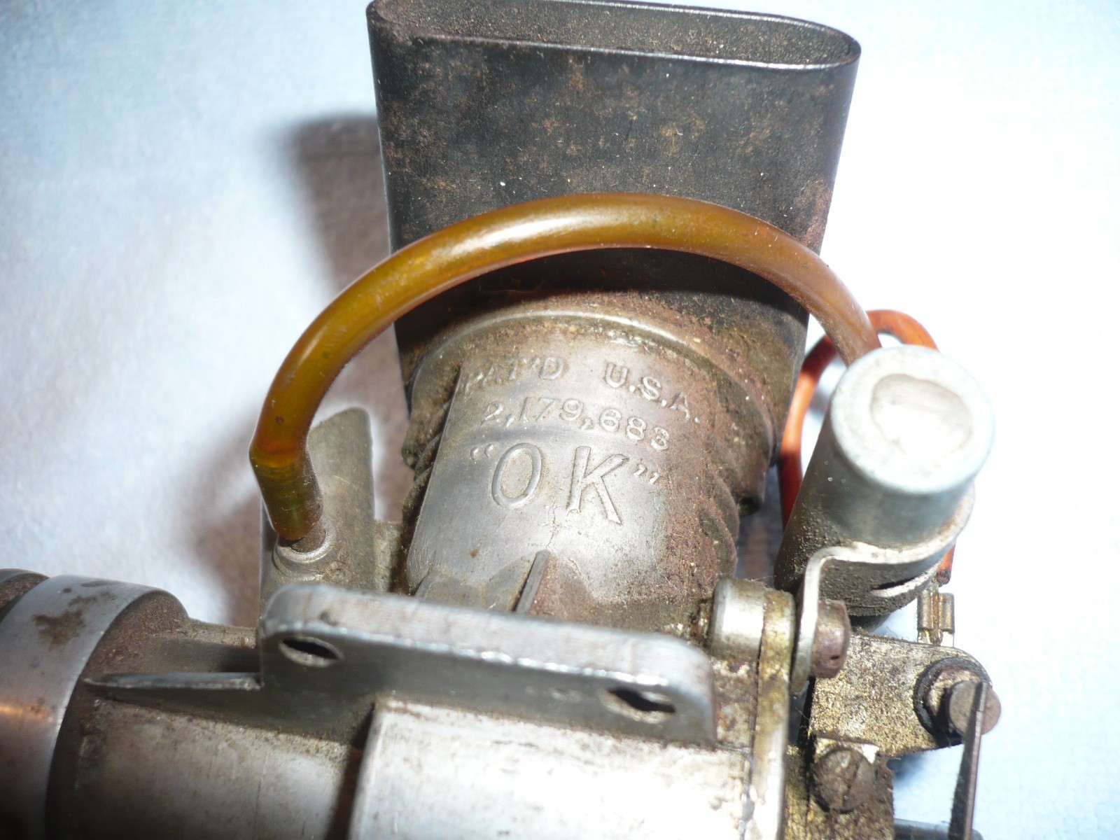 1938 era Herkimer OK Super 60 Model Airplane Engine external points and condense