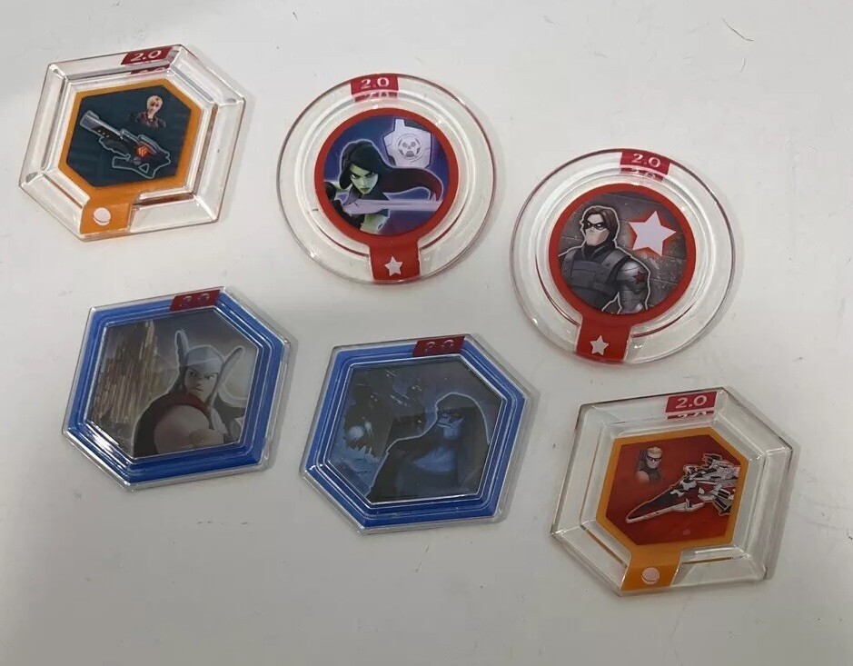Disney Infinity Lot Star Wars and Marvel.2.0 And 3.0 XBOX