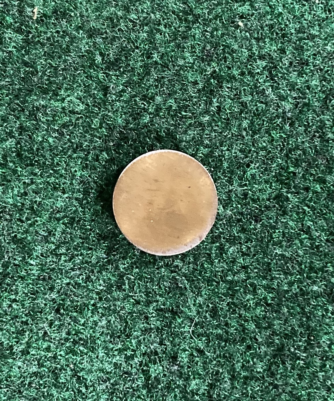 UNIVERSITY OF ALABAMA CRIMSON TIDE GOLF BALL MARKER - METAL - 1"