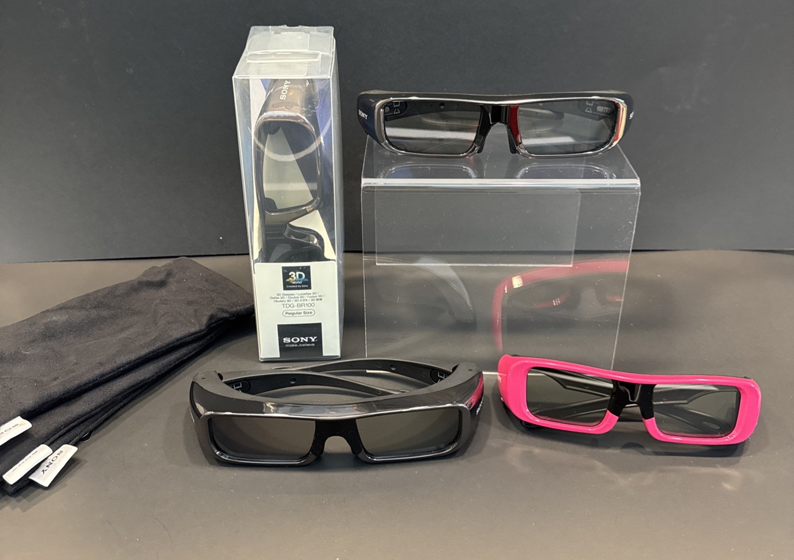 Sony 3D Glasses 3x TDG-BR100 Reg Adult 1x TMR-BR50 Child Size 4 LOT