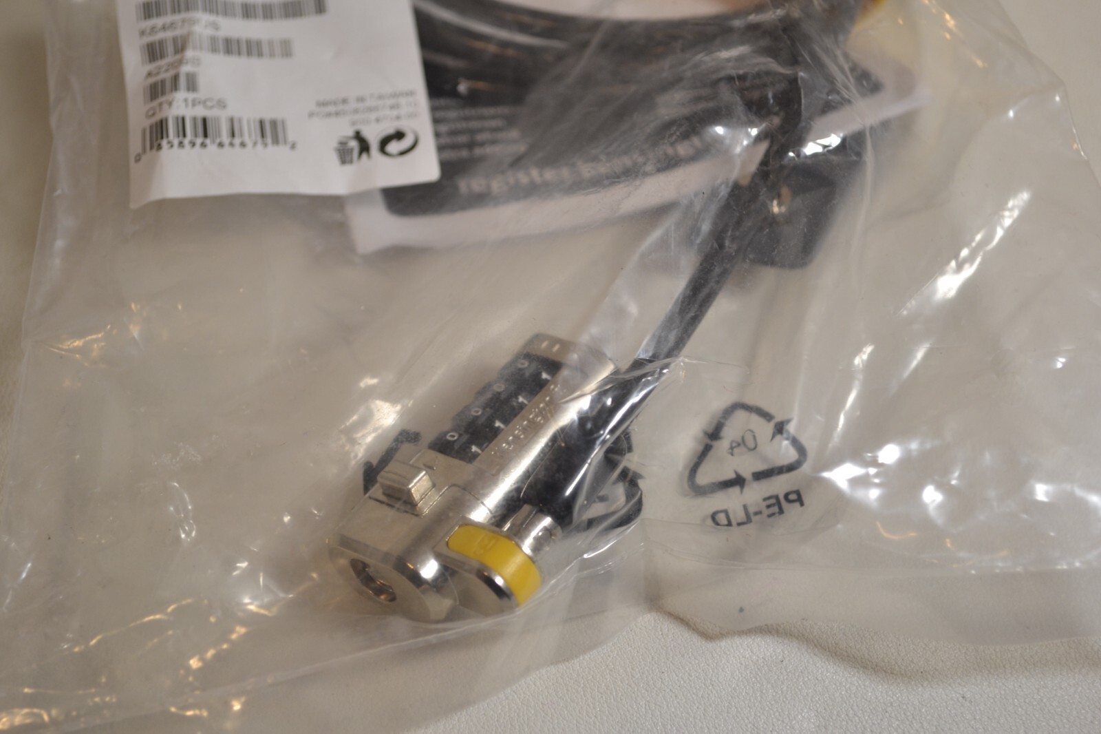 Kensington ClickSafe Master Coded Combination Lock K64679US