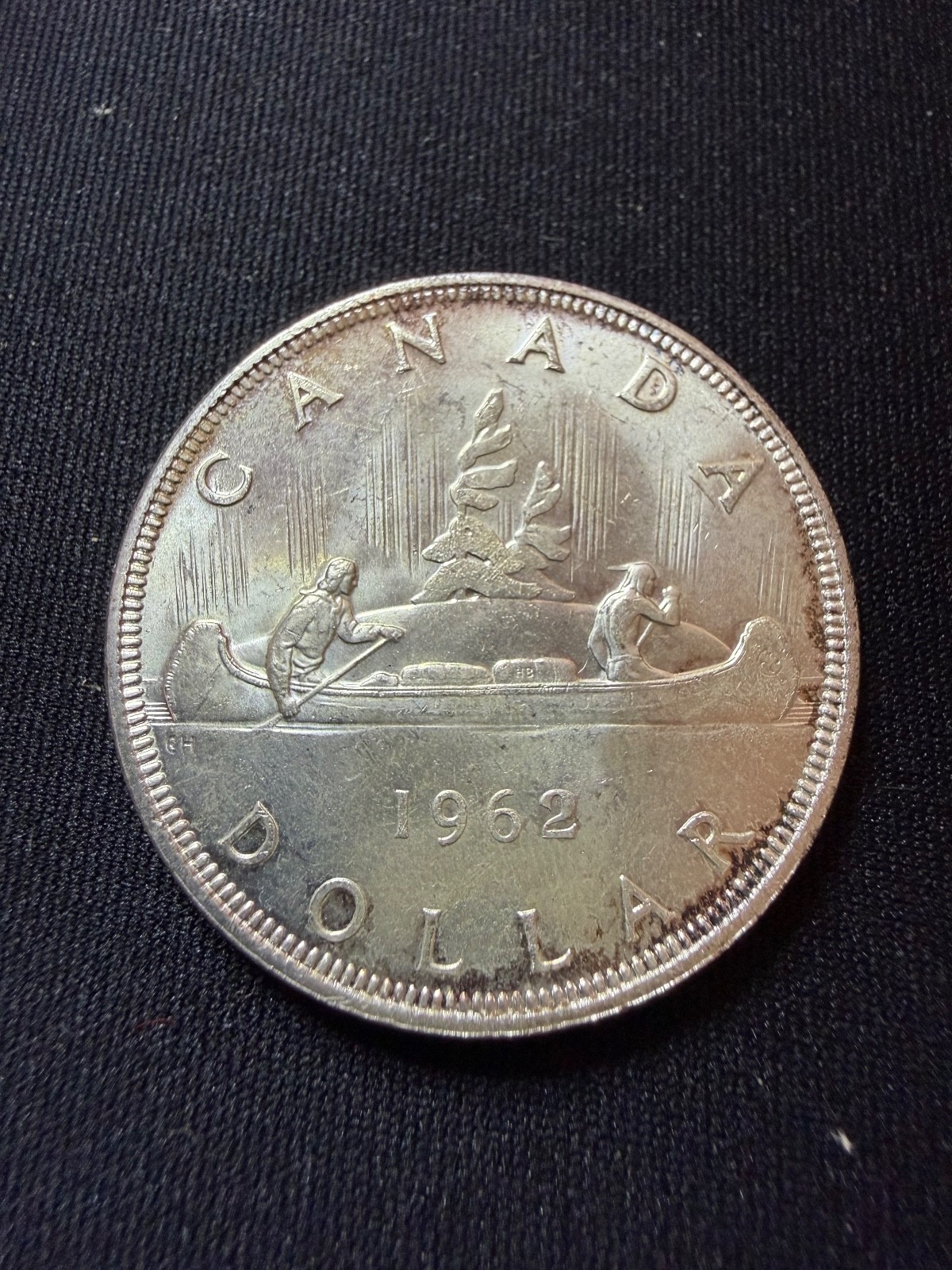1962 arrowhead cameo Canadian Silver Dollar Coin