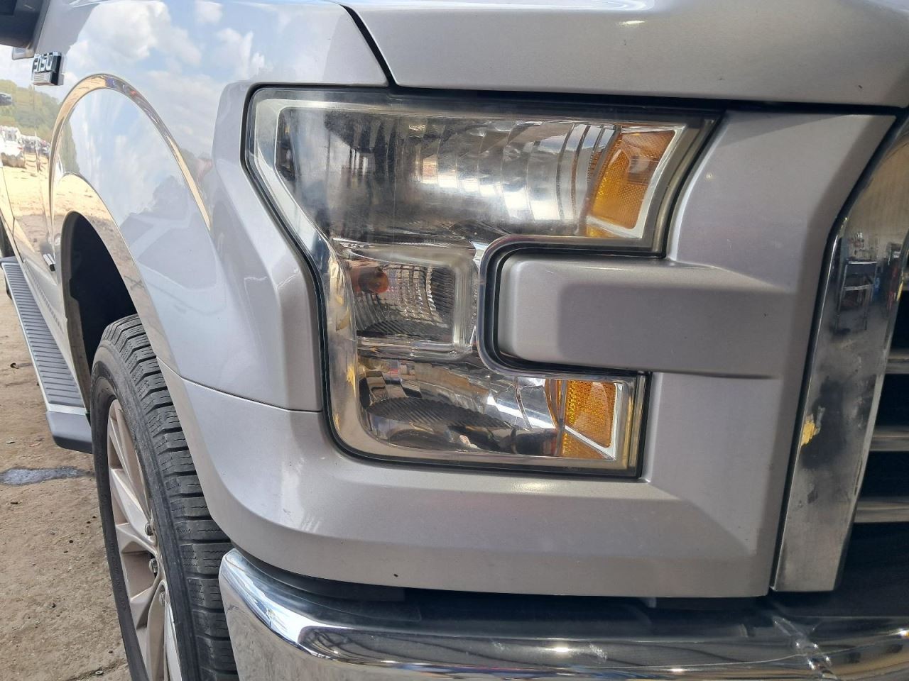 F150 2017 Glove Box 4799547