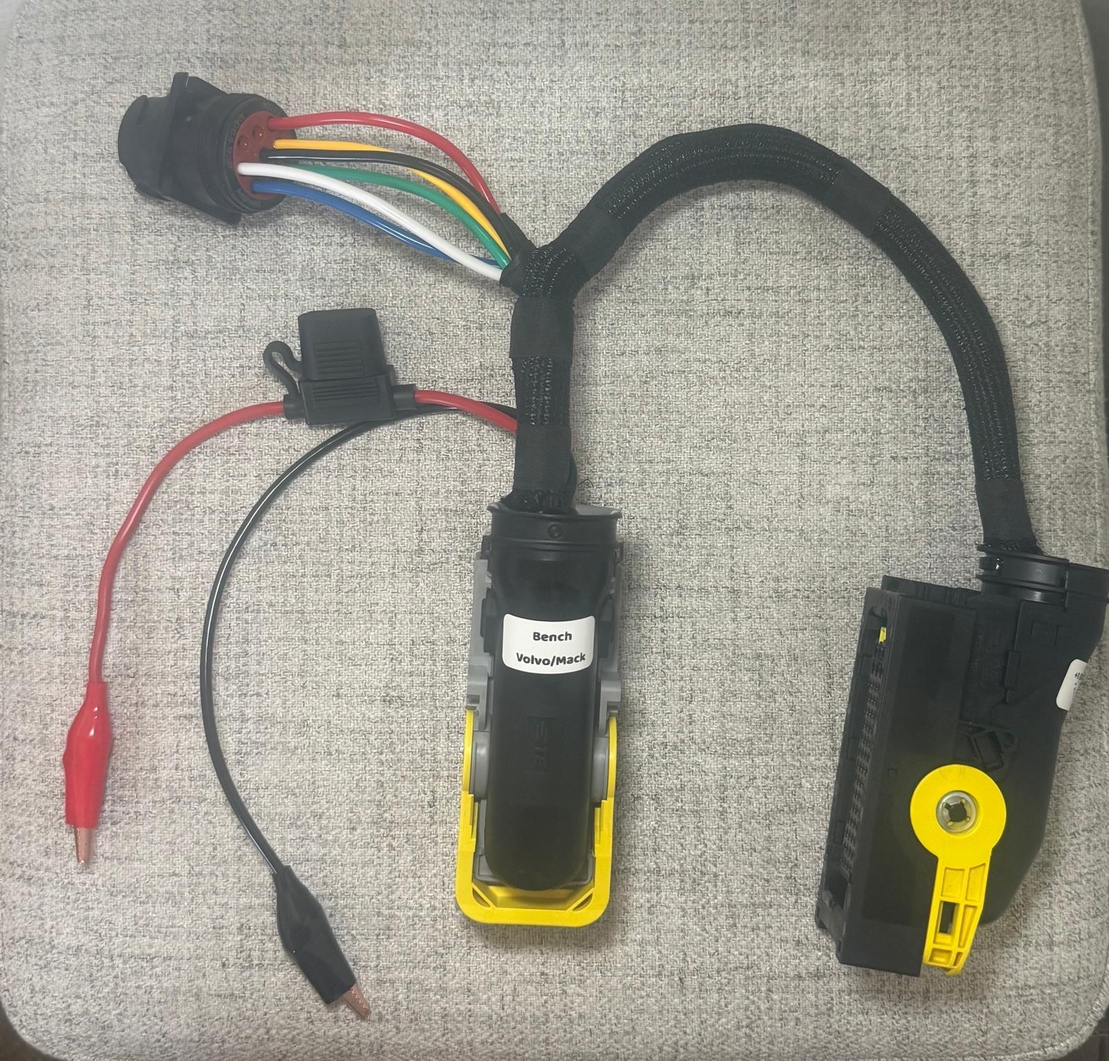 Volvo/Mack Truck ECU Bench Harness for Precise ECU Reading