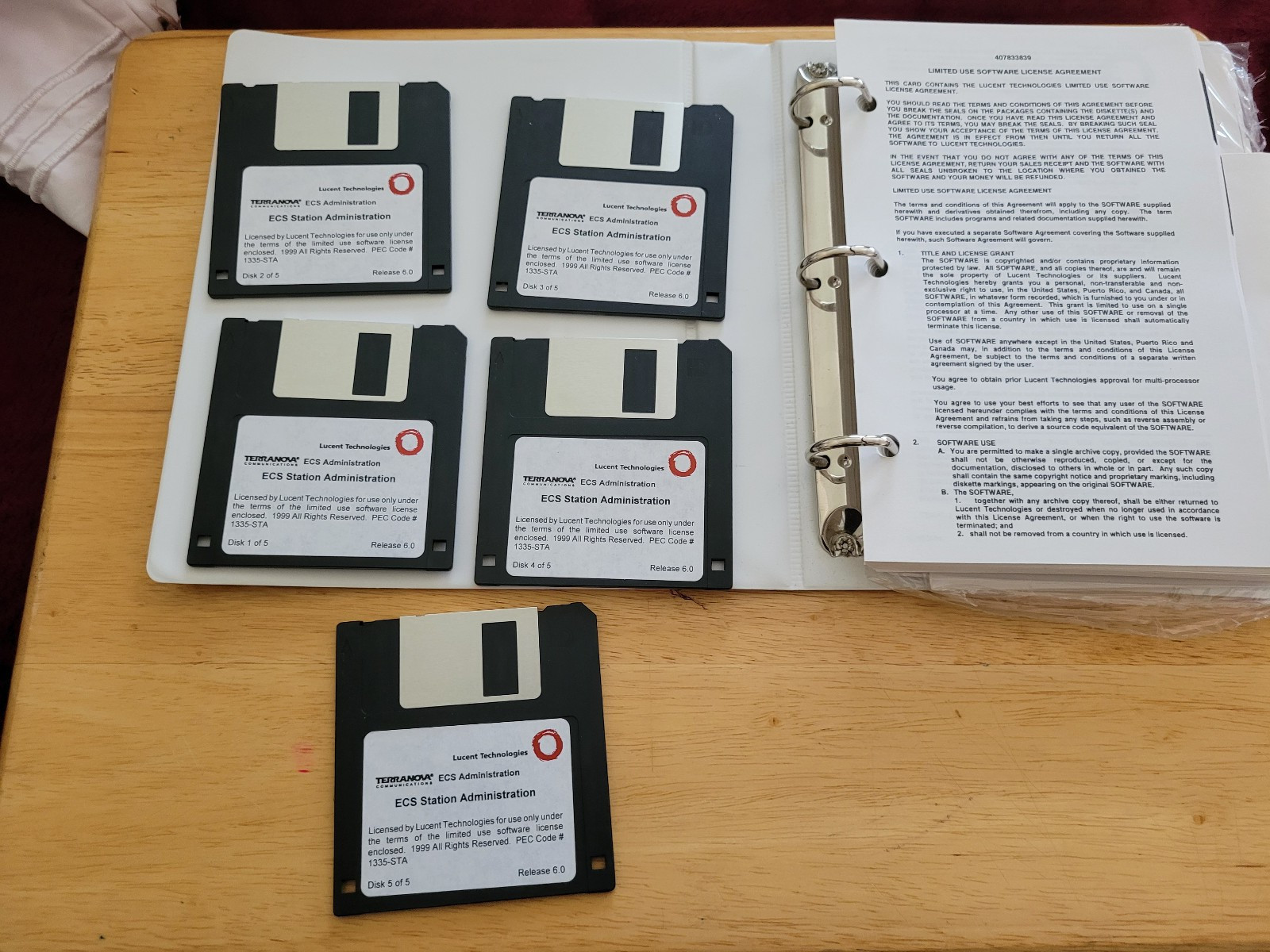 Lucent Technologies Terranova ECS Administration Software + Manual (Read)