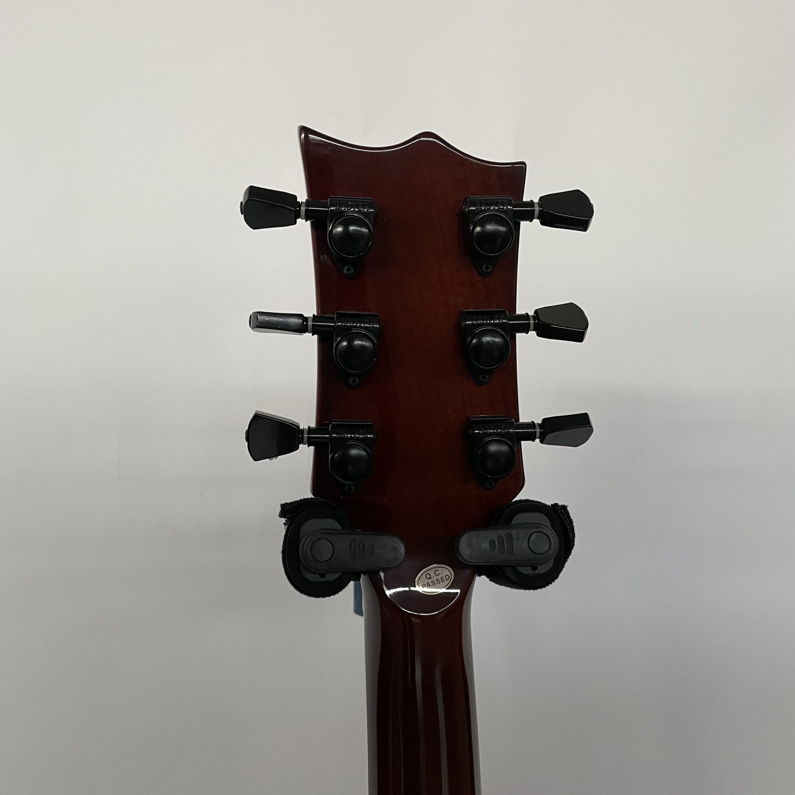 Cutaway Solid Electric Guitar Active Pickups Burl Maple Sunburst Black Hardware