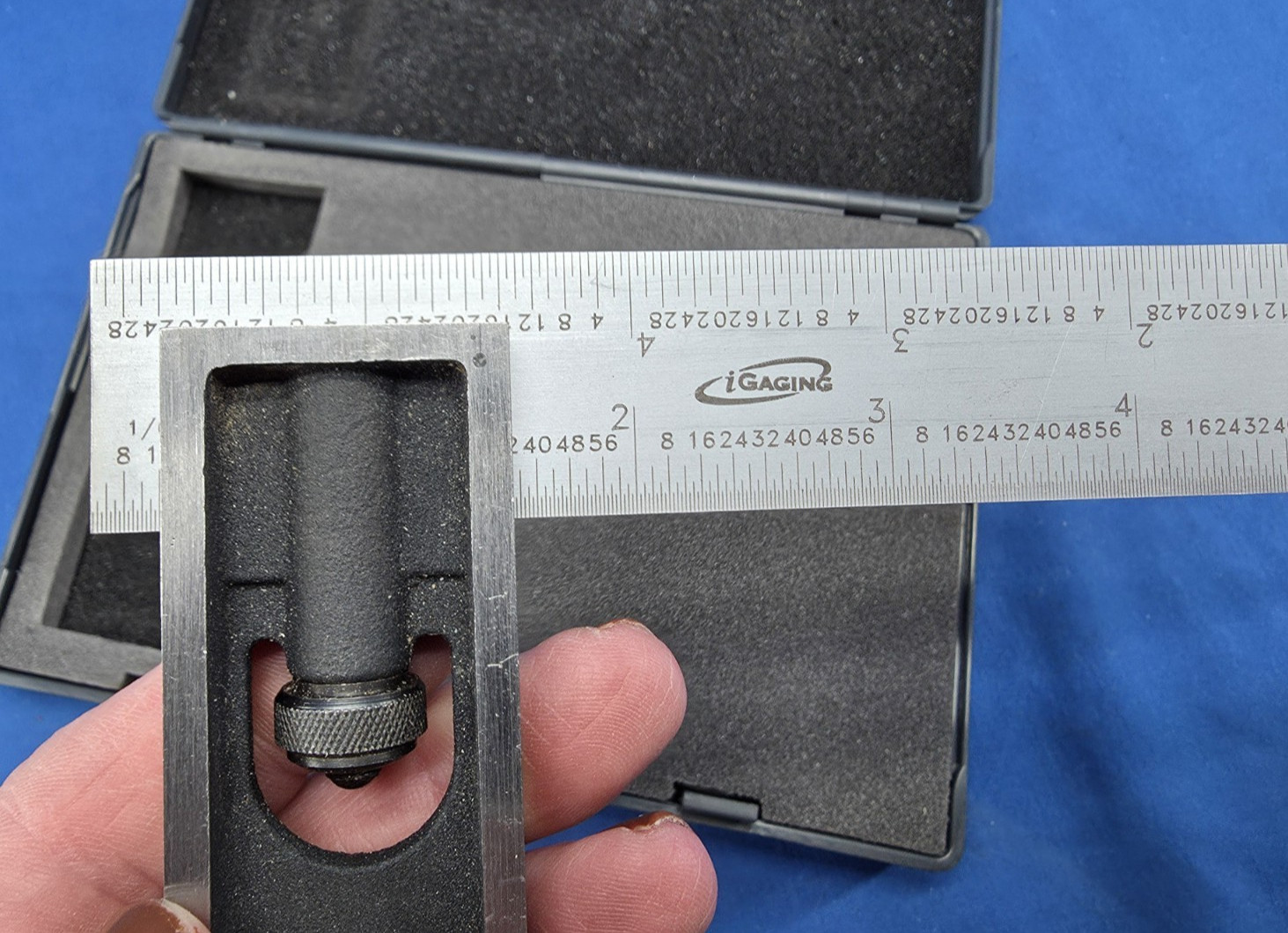 iGaging Double Square 6" In Plastic Case