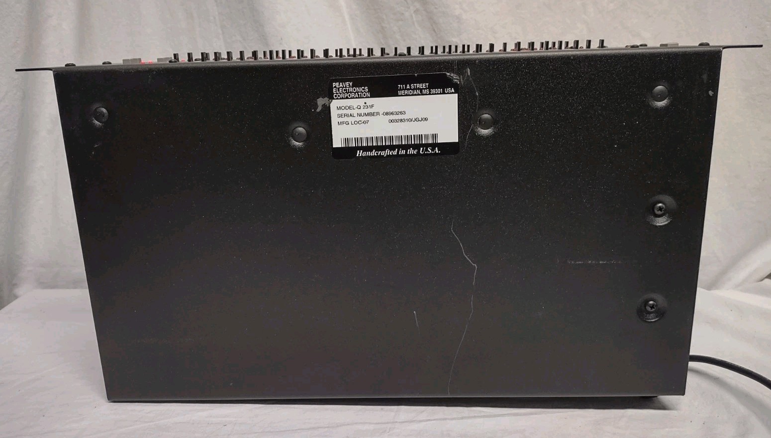 PEAVEY Q231F Rack-Mount Dual 31-Band Graphic Equalizer