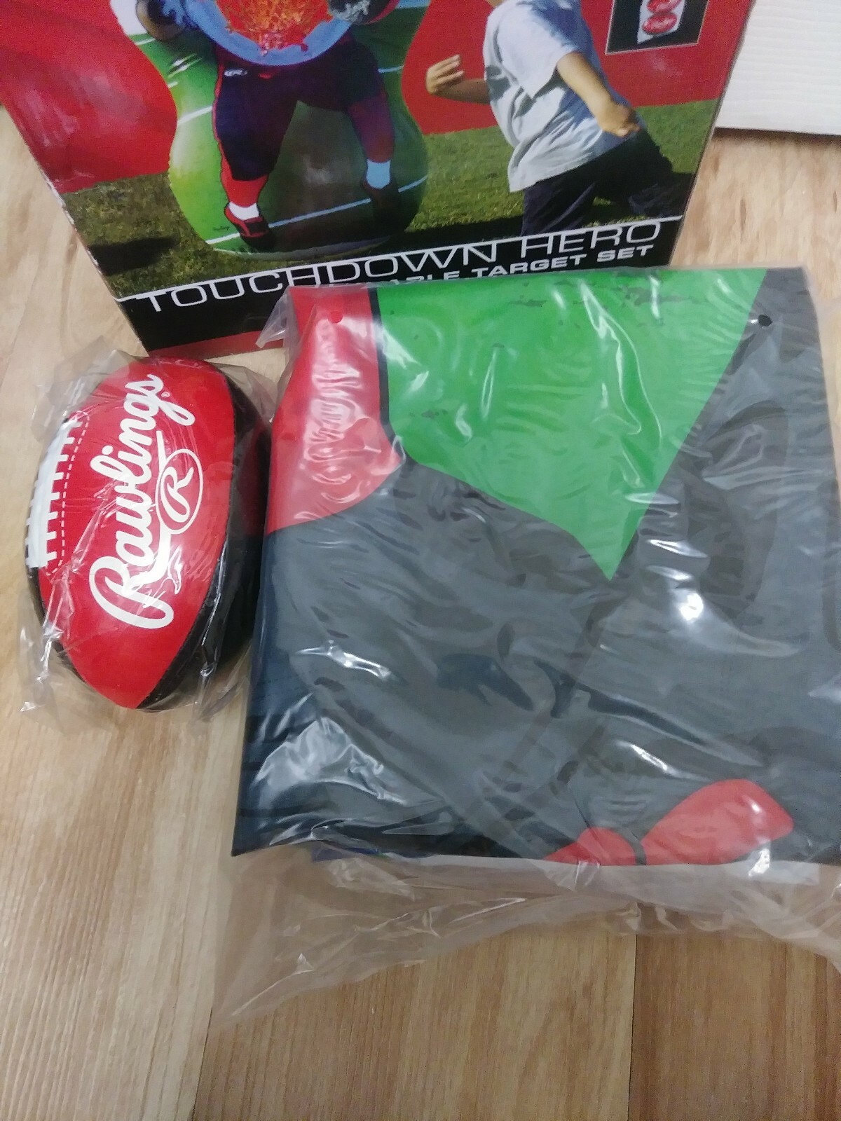 New Rawlings Touchdown Hero Inflatable Target Set