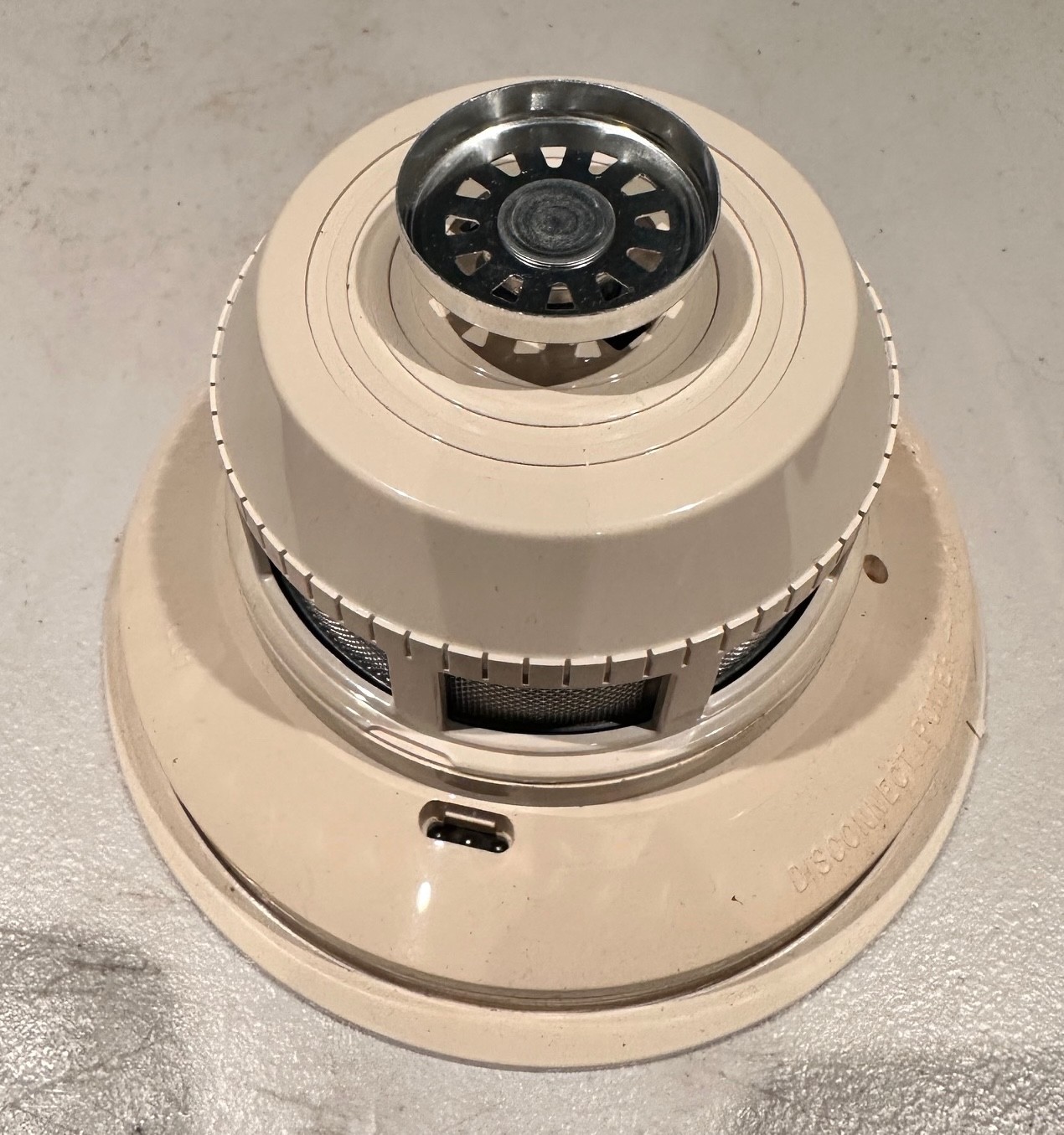 System Sensor Model 2412TH Smoke and fire detector