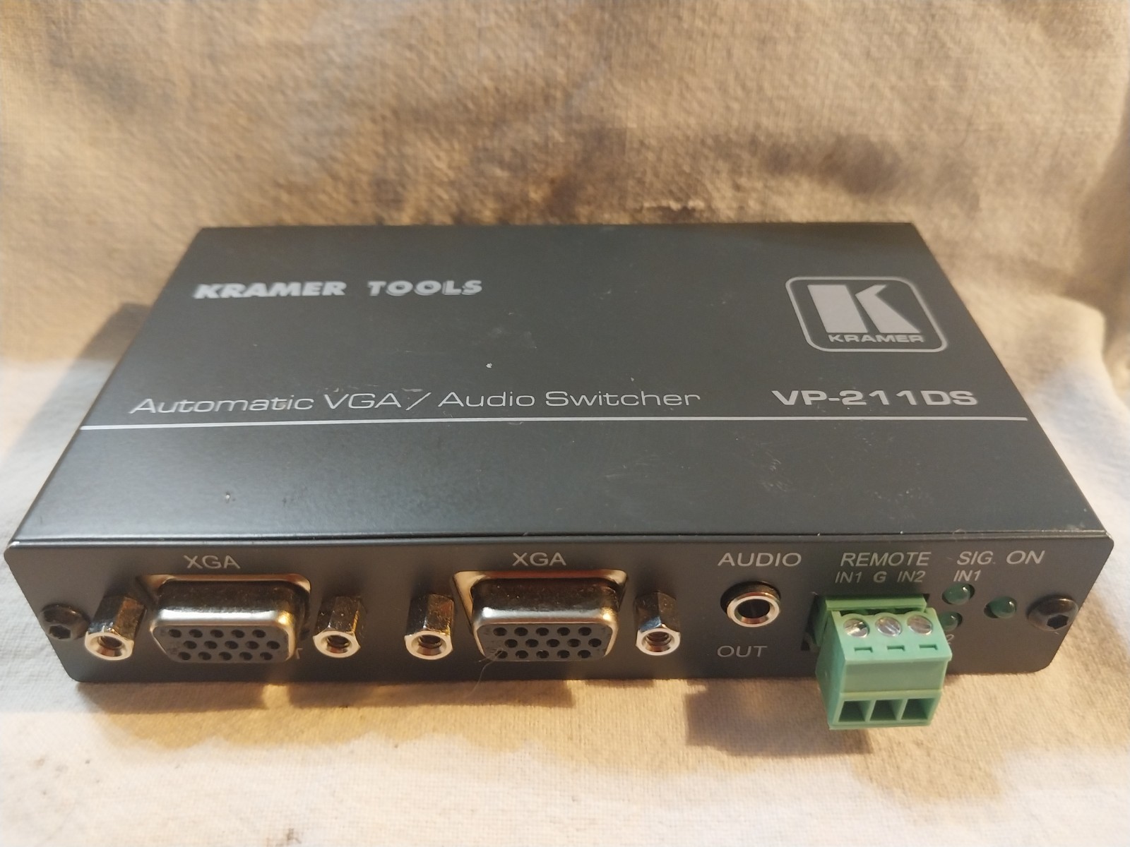 KRAMER VP-211DS