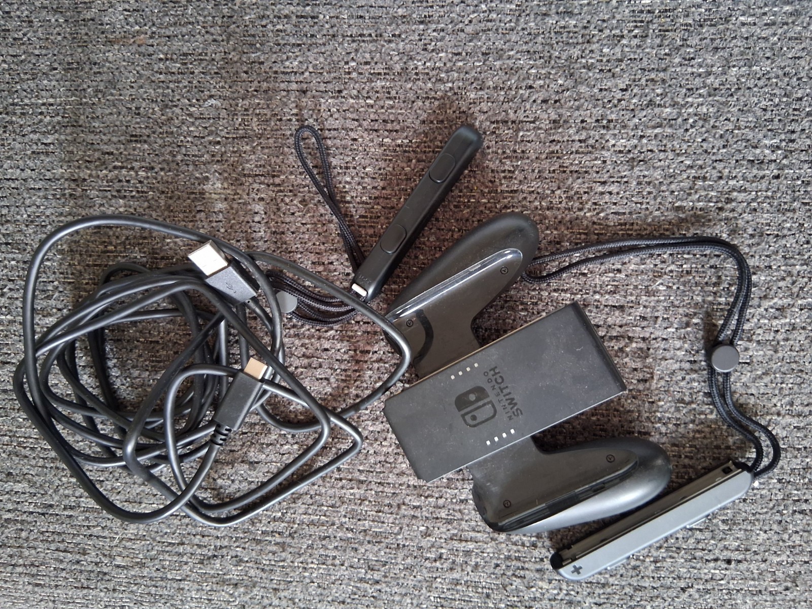 nintendo switch bundle lot. No console ,everything in pics..Headset and Case . E